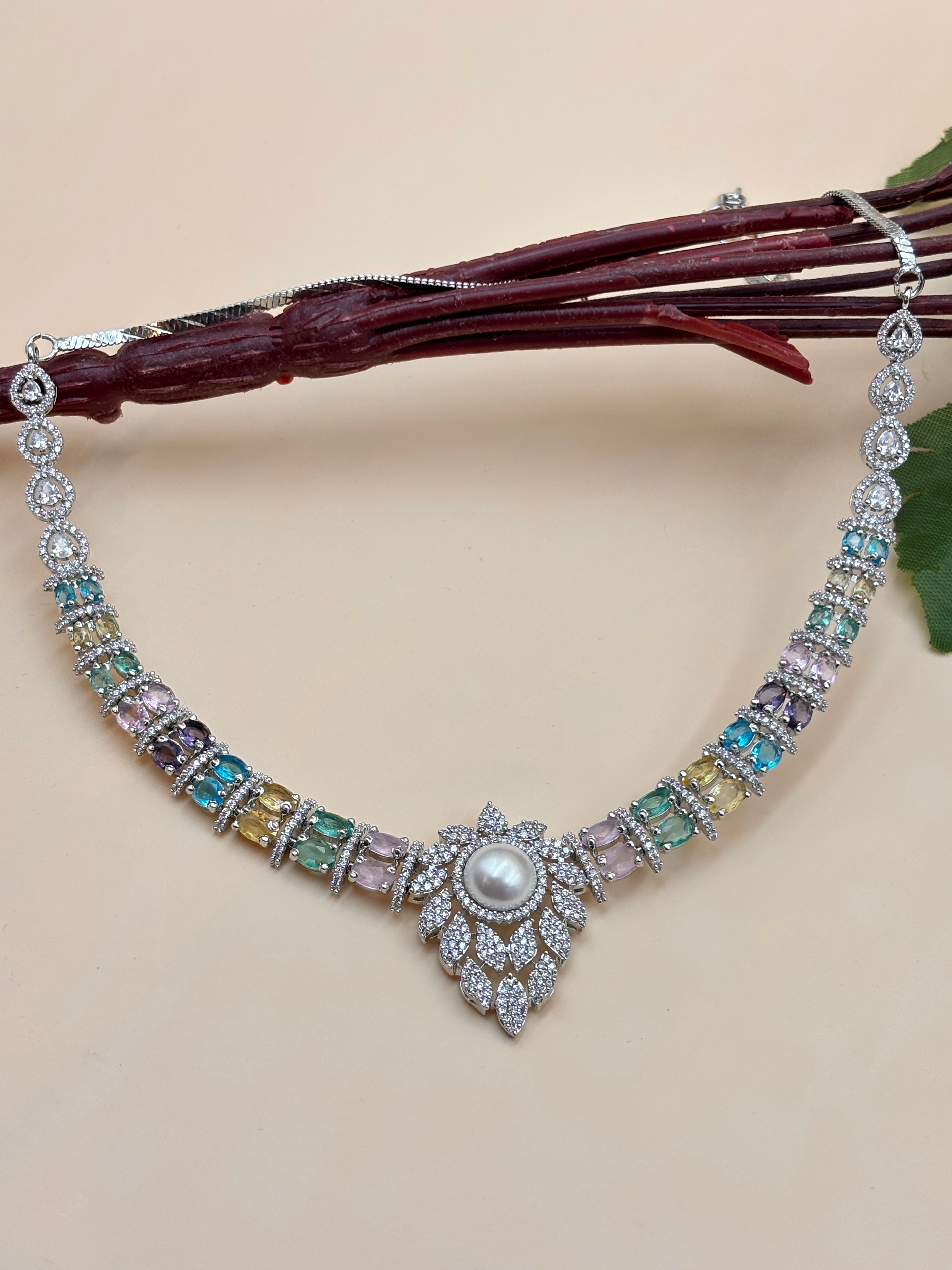 NEHAL NECKLACE