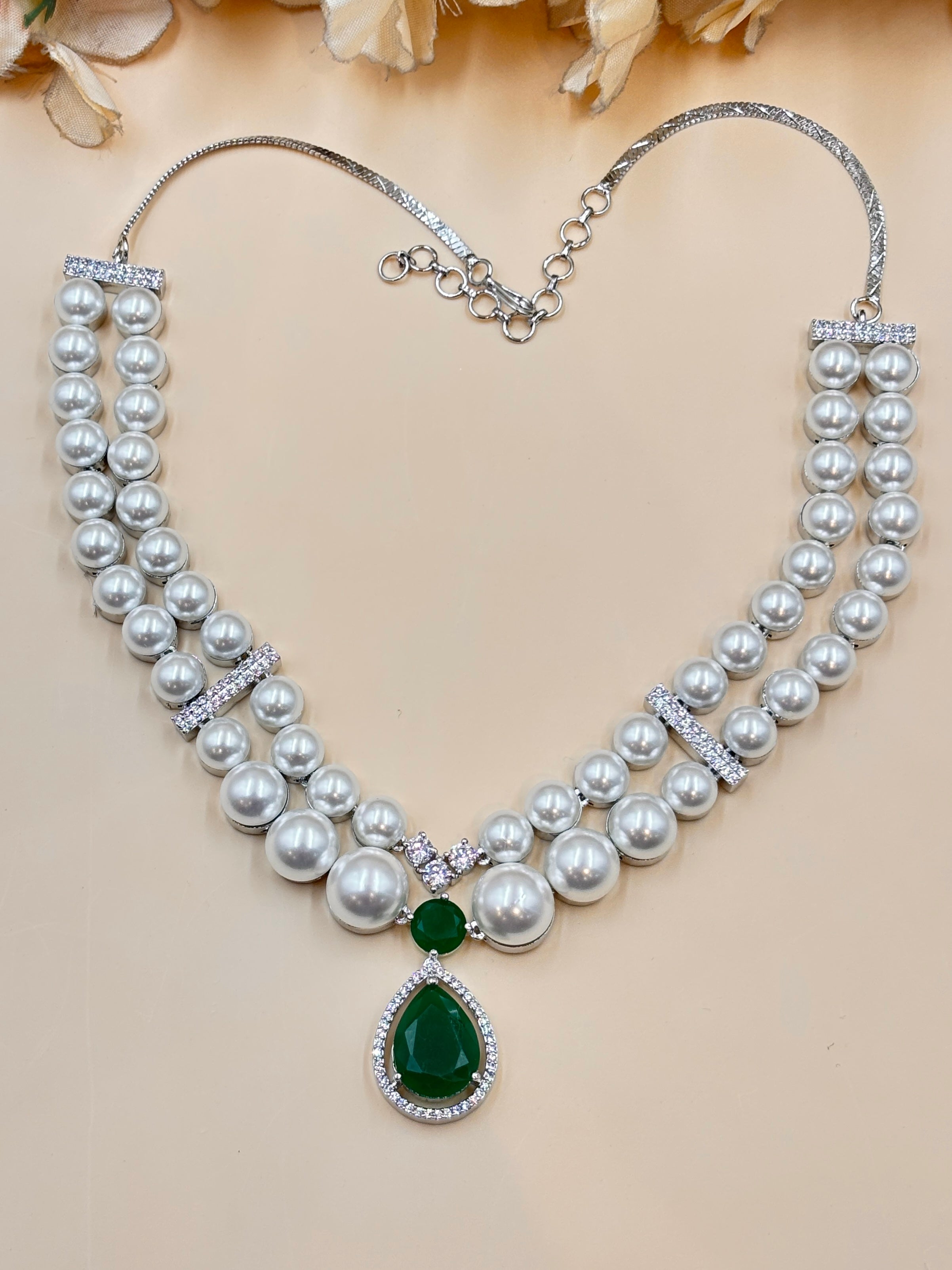 ARZU NECKLACE
