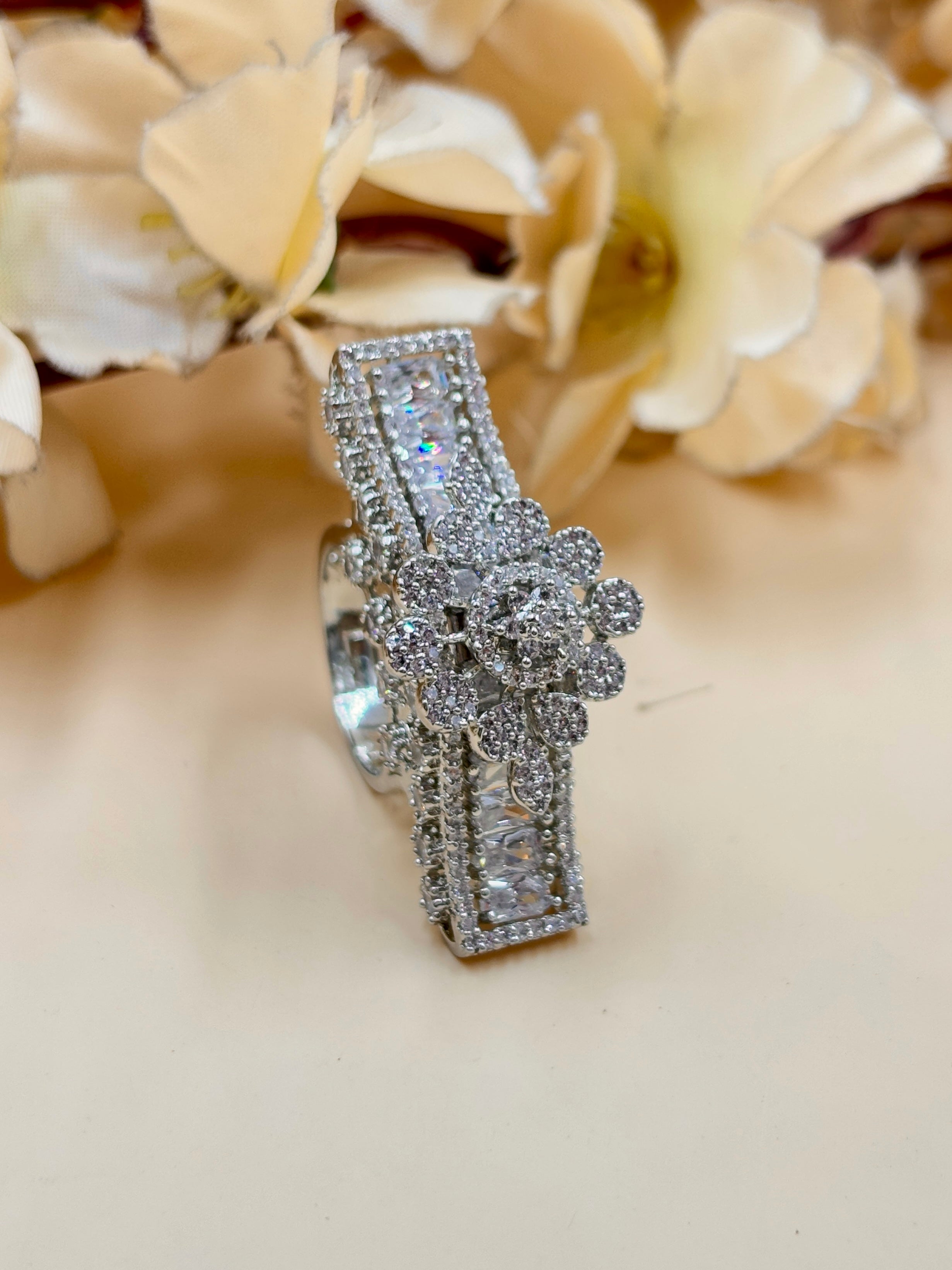 MINA RING