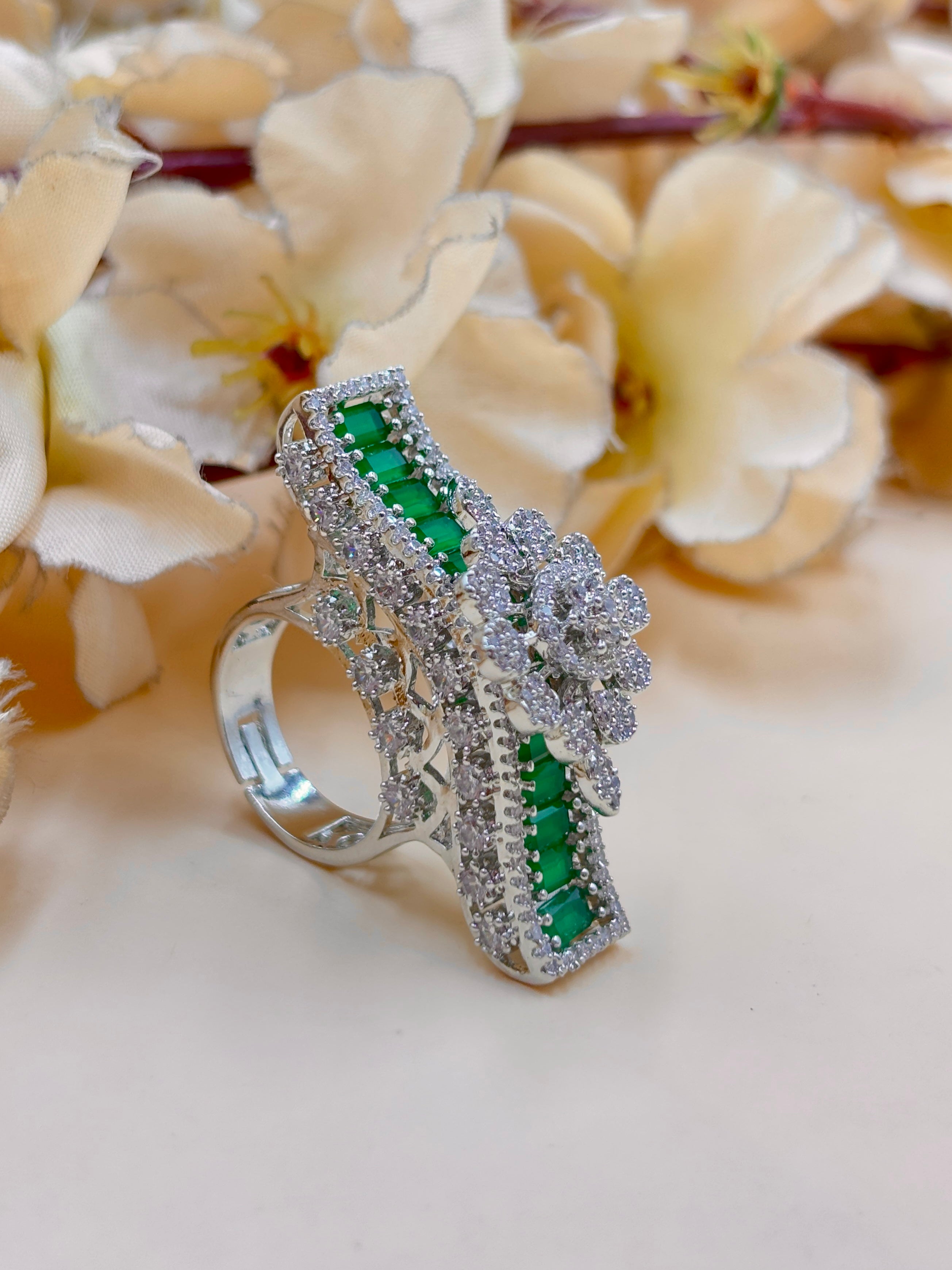 MINA RING