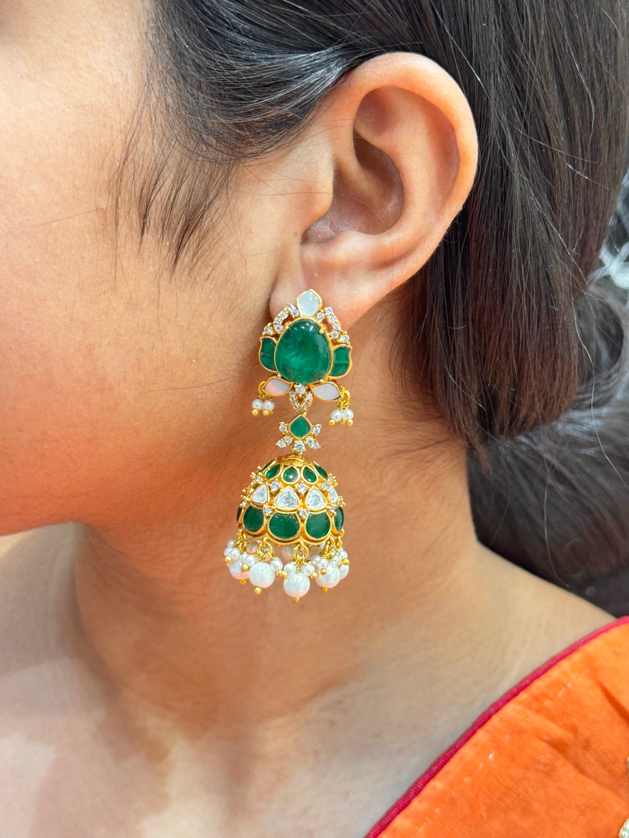 MYLA EARRING