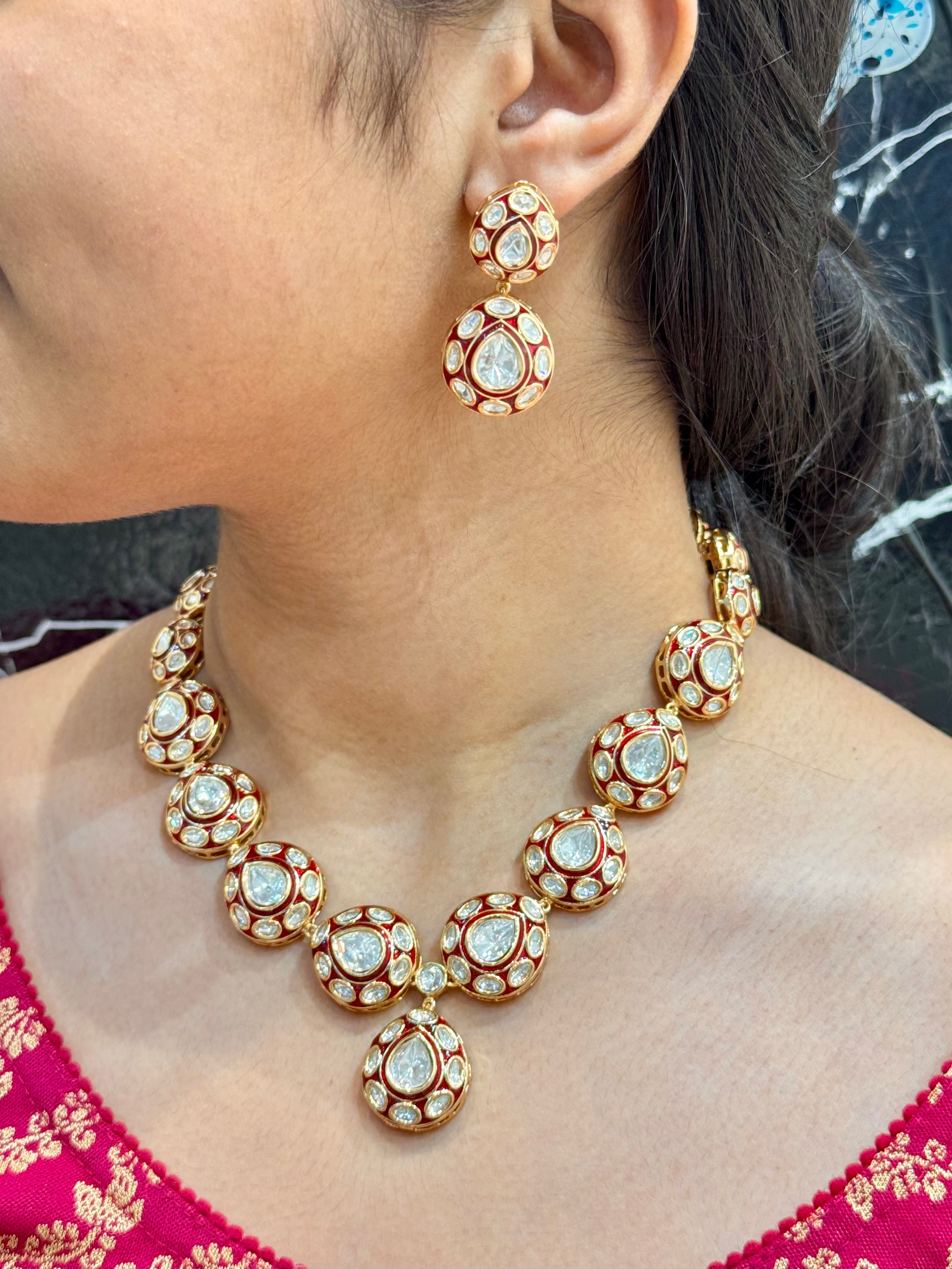 SHYRA NECKLACE