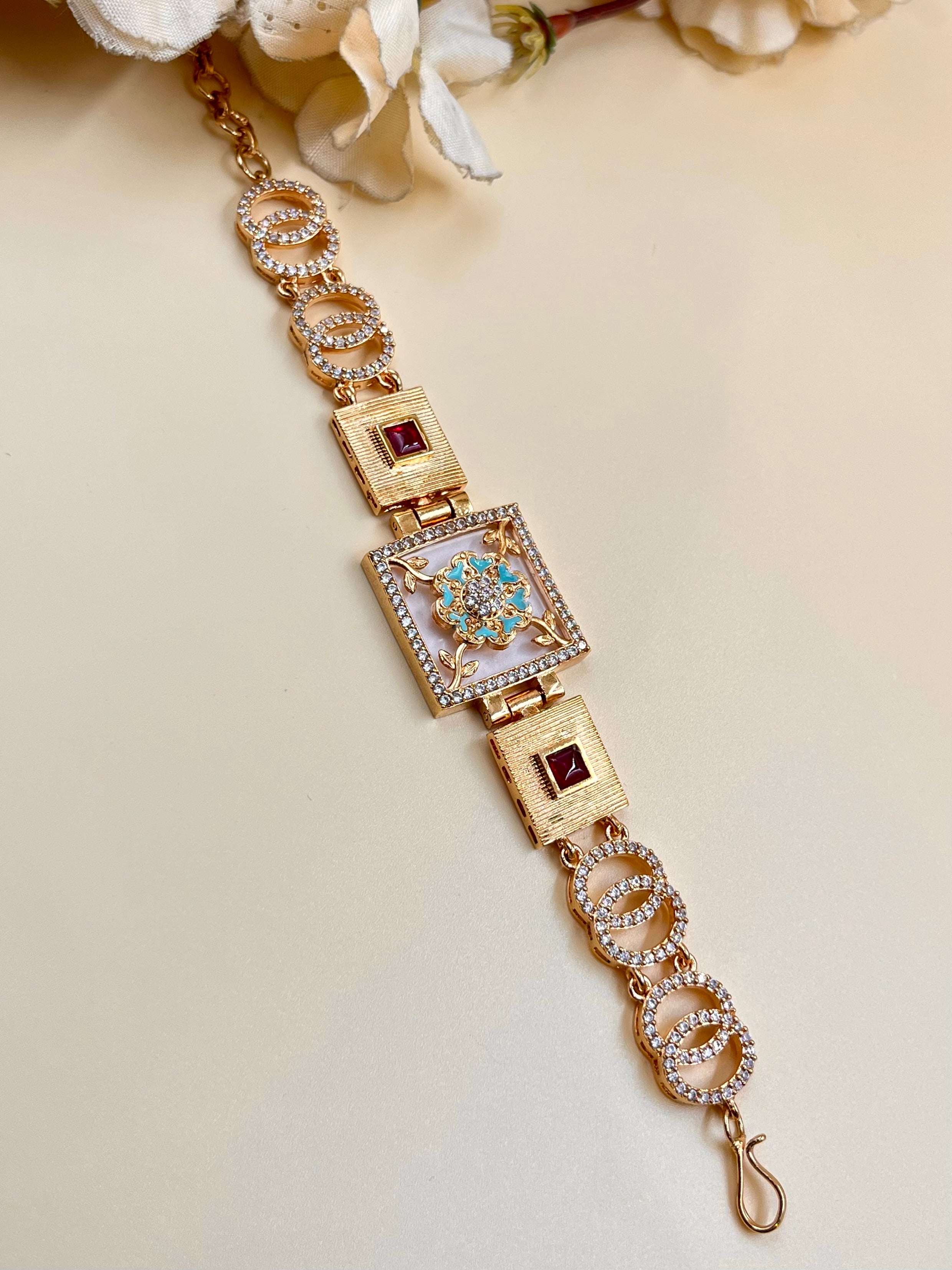 SHARVI BRACELET