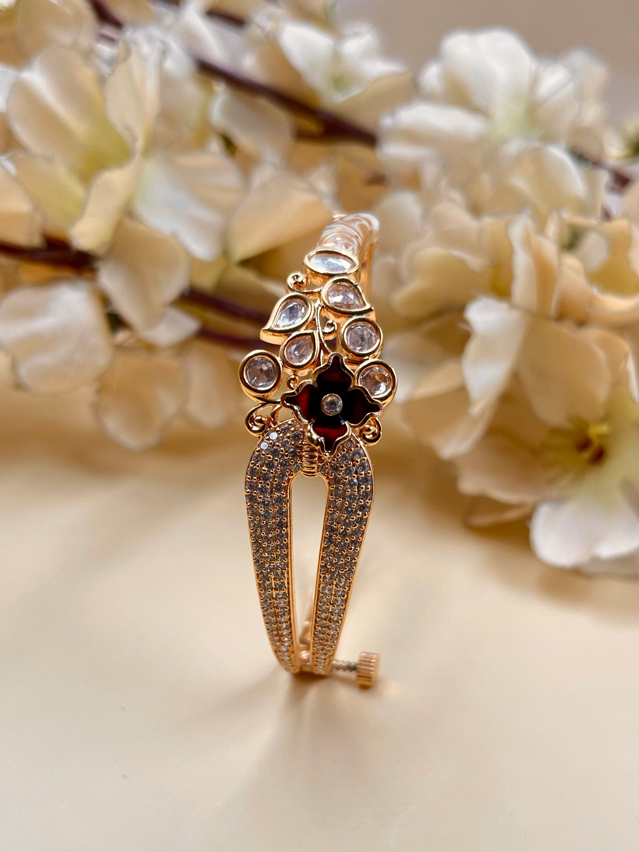 SARANSHI BRACELET