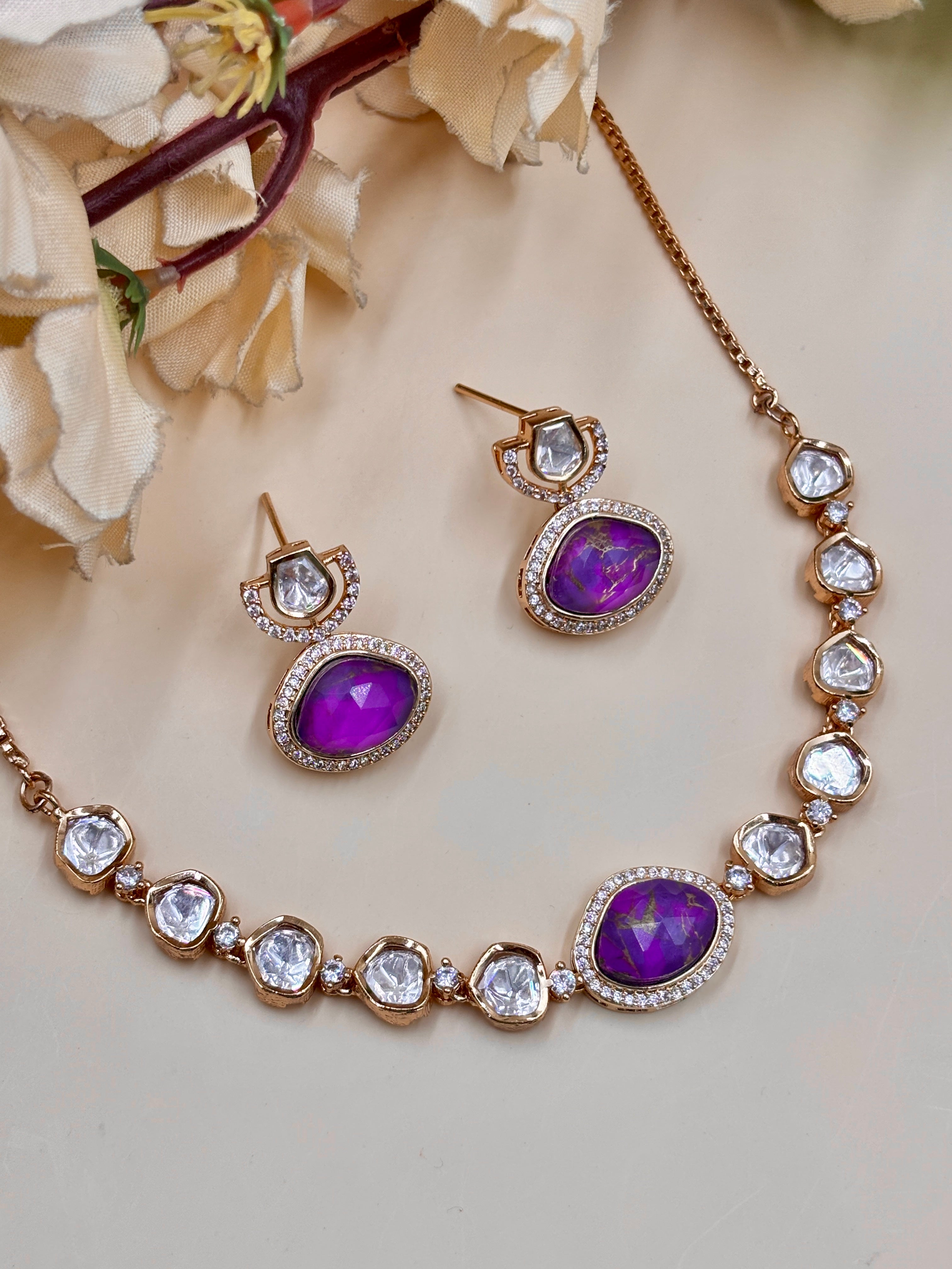 KANIKA NECKLACE