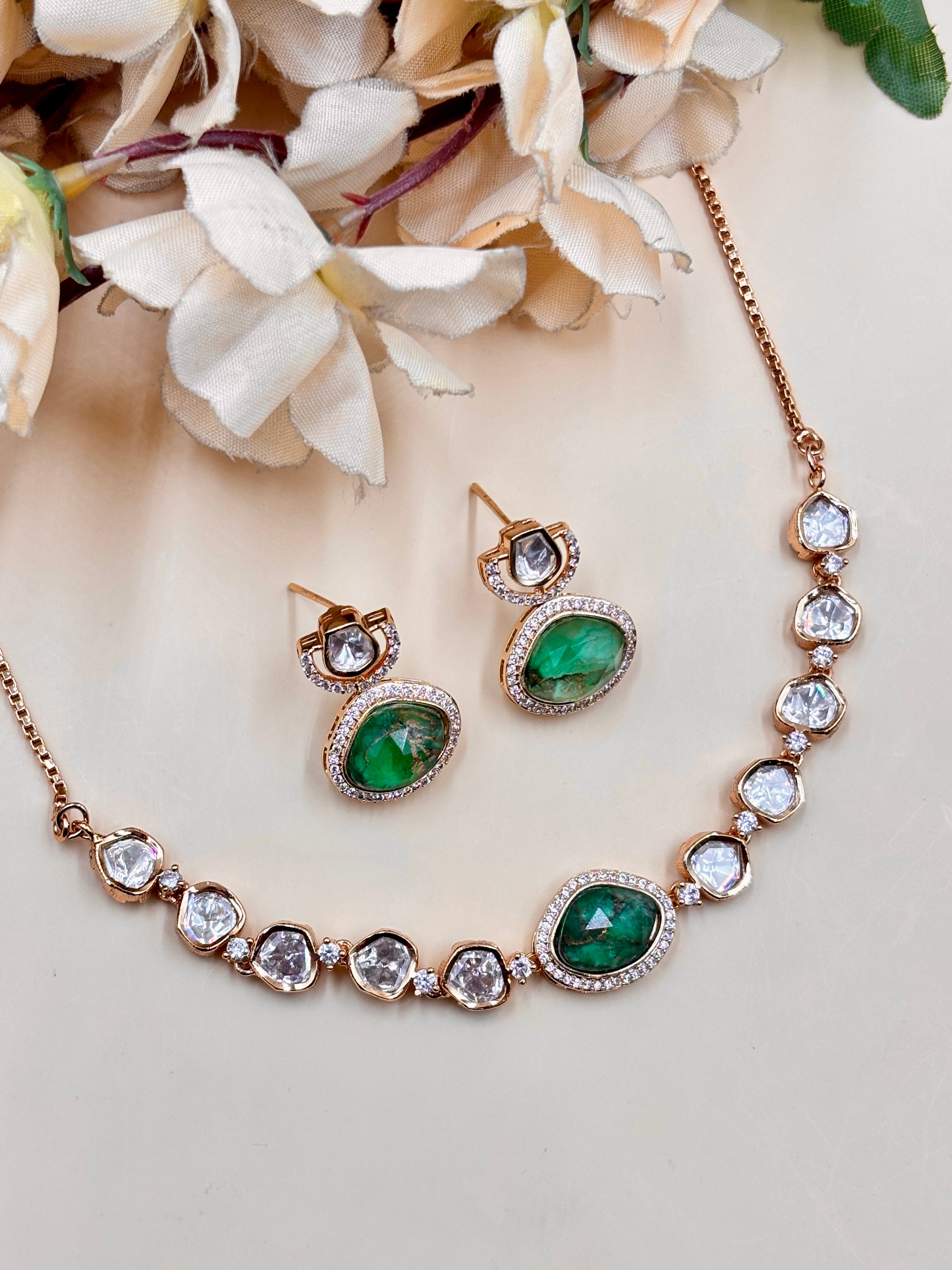 KANIKA NECKLACE