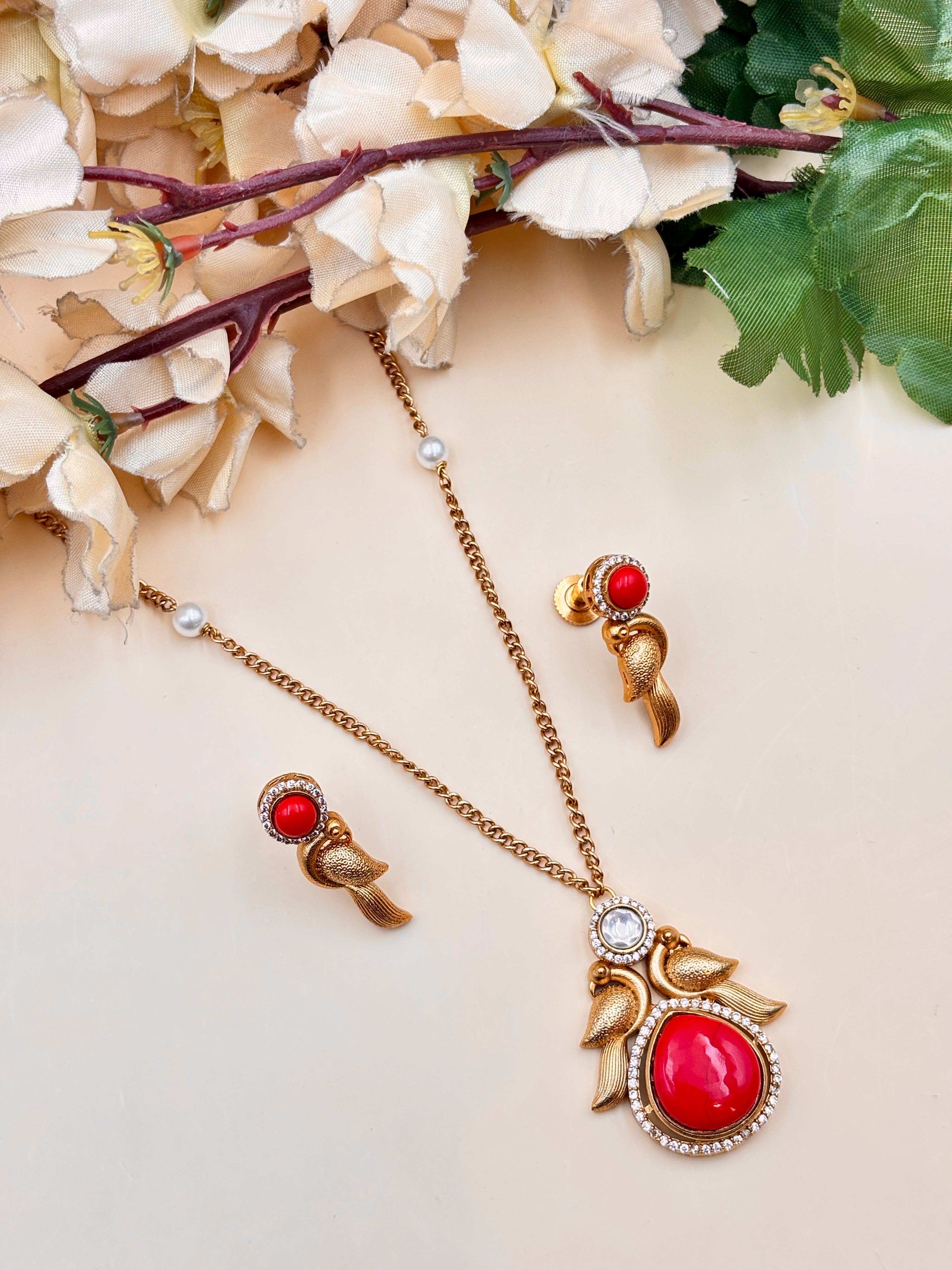 IMARA PENDANT