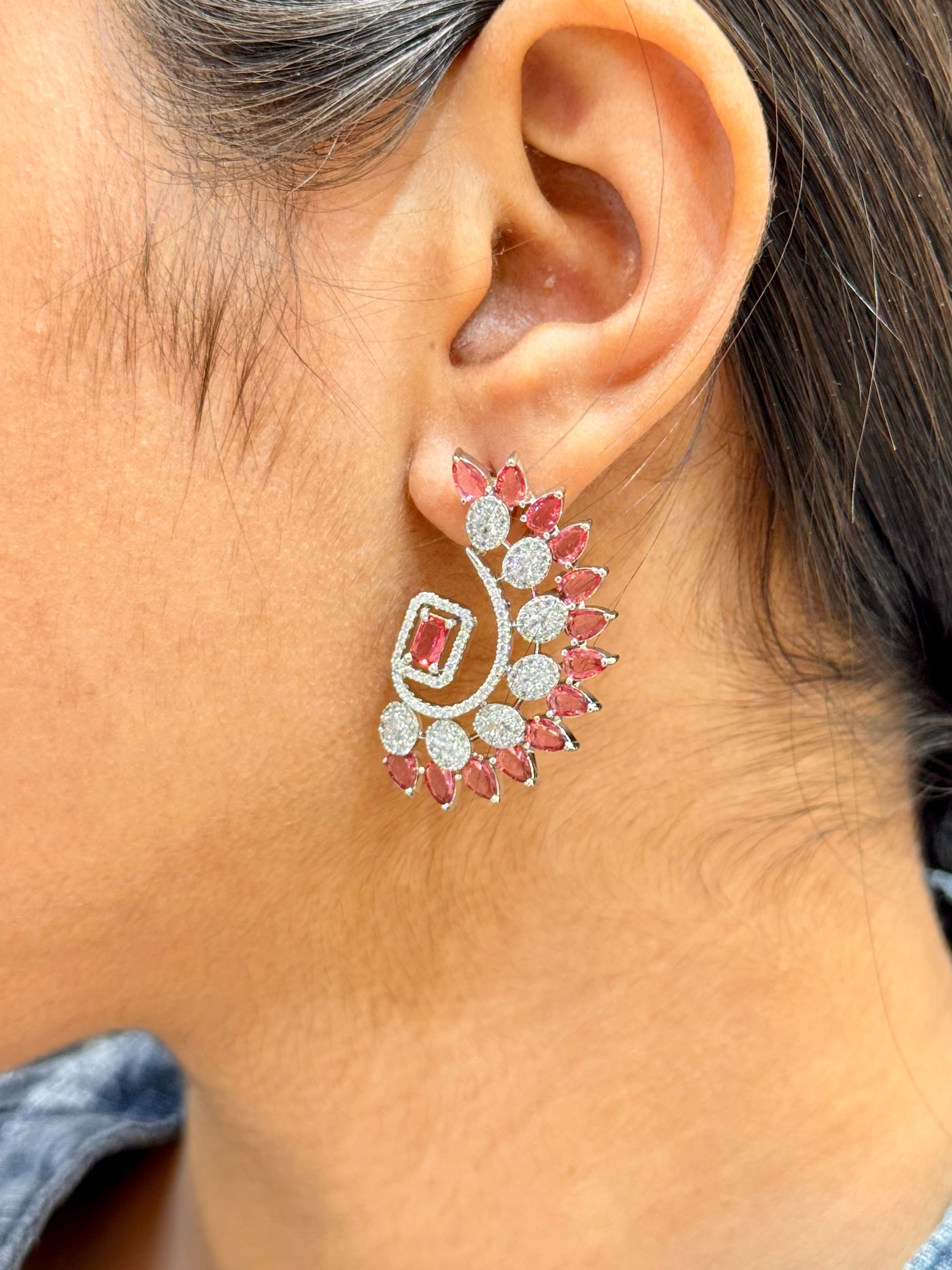 ZURI EARRING