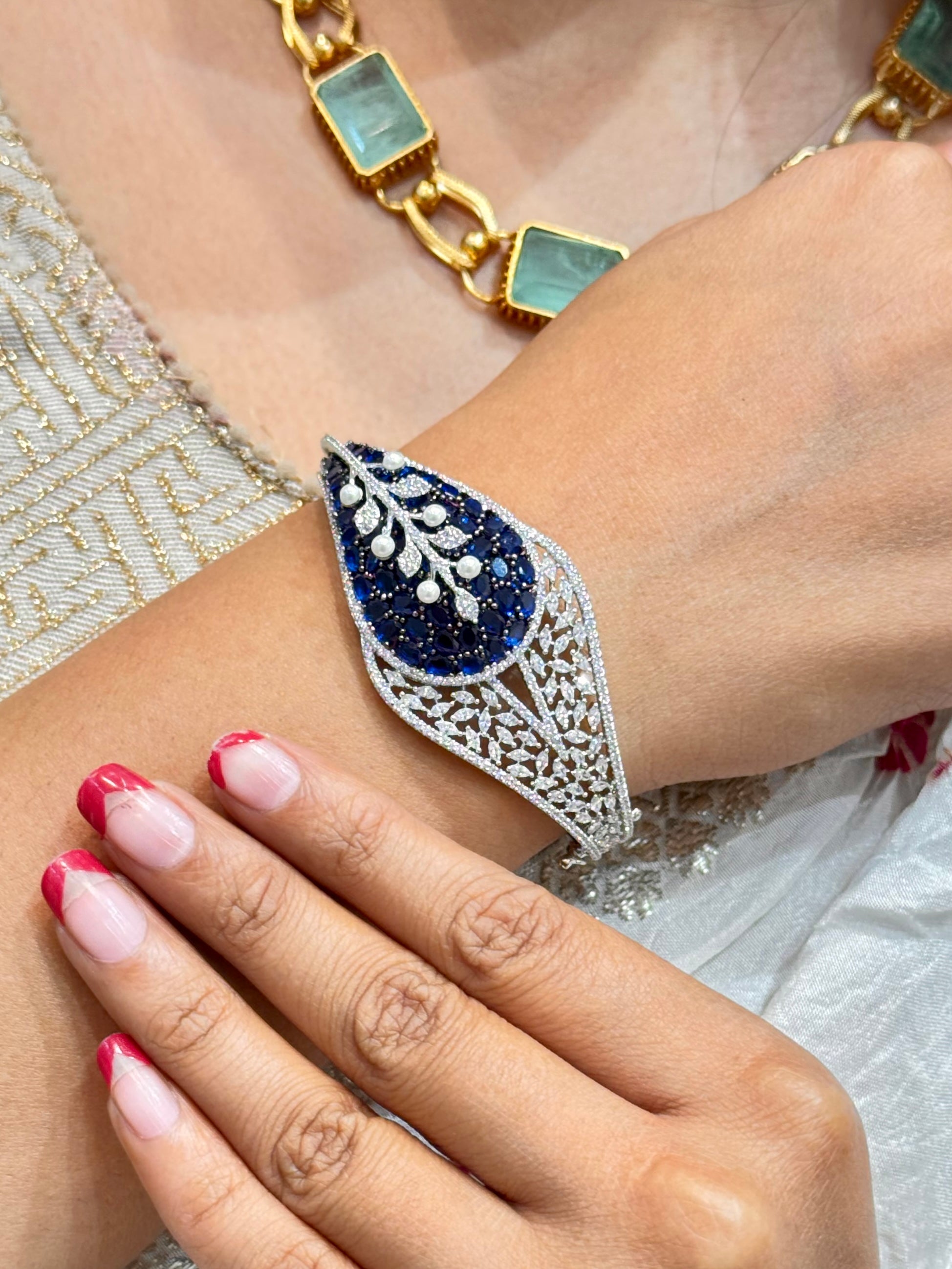 ZURI BRACELET
