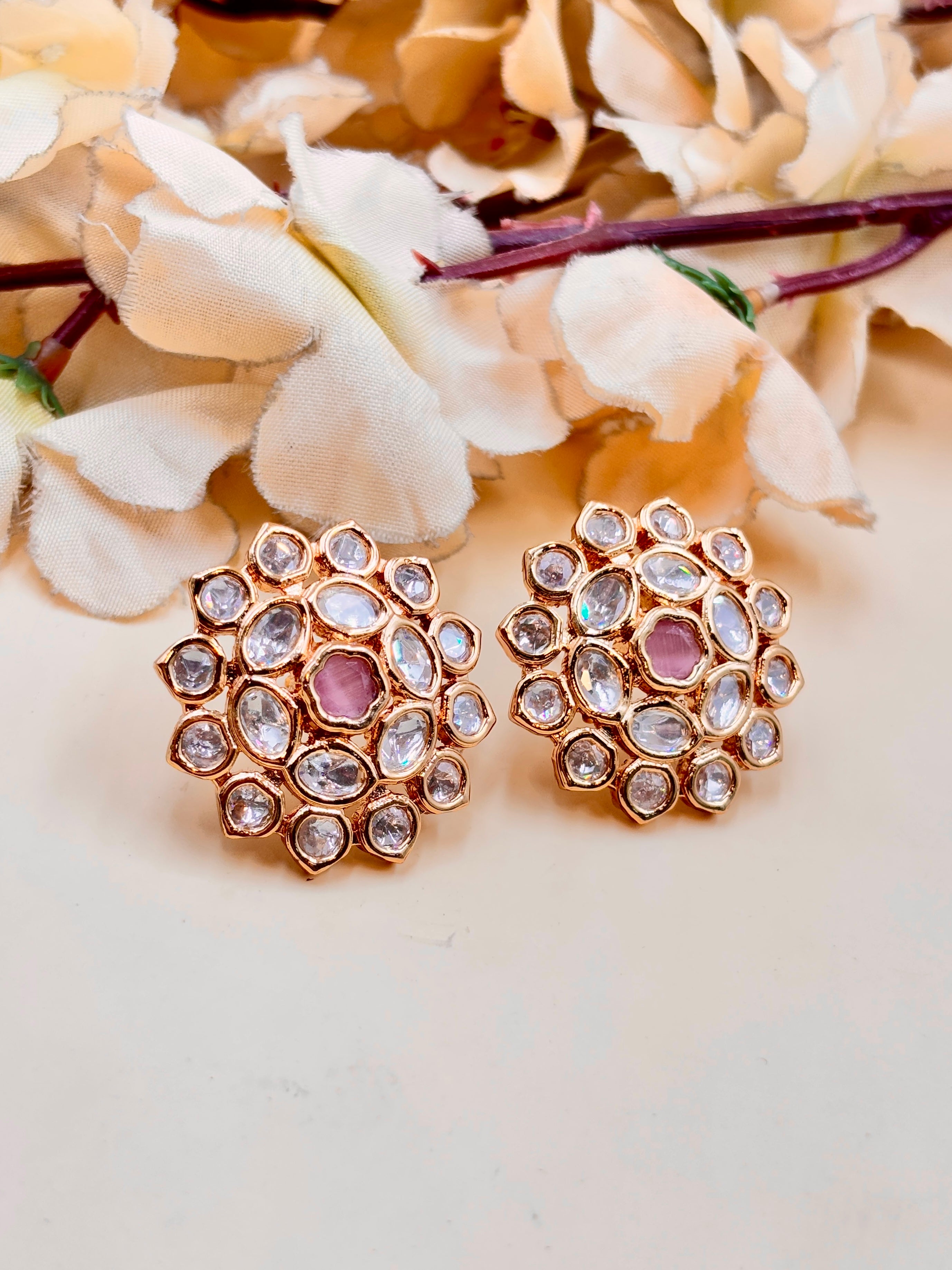FAIZA EARRING