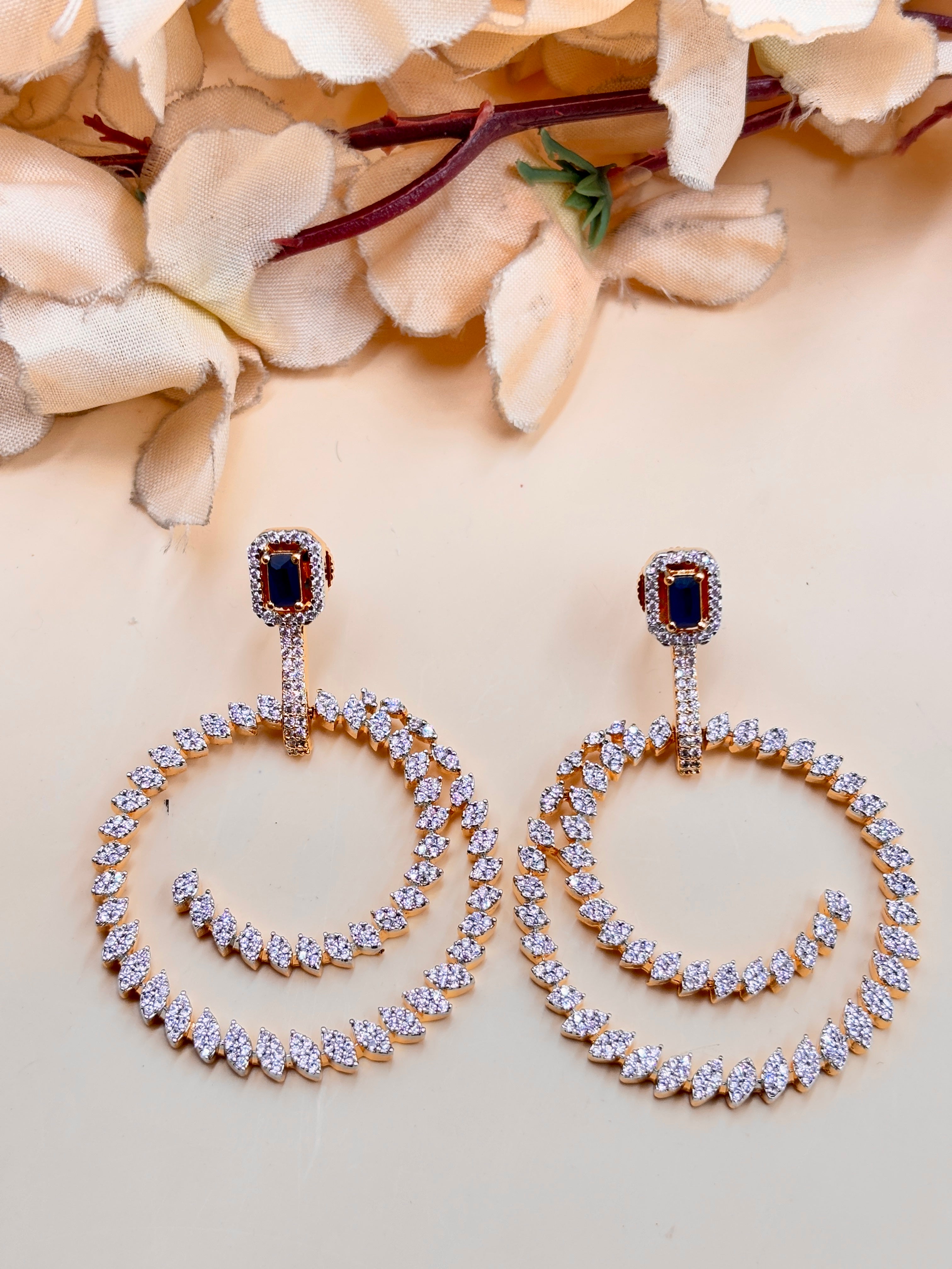 RIYA EARRING