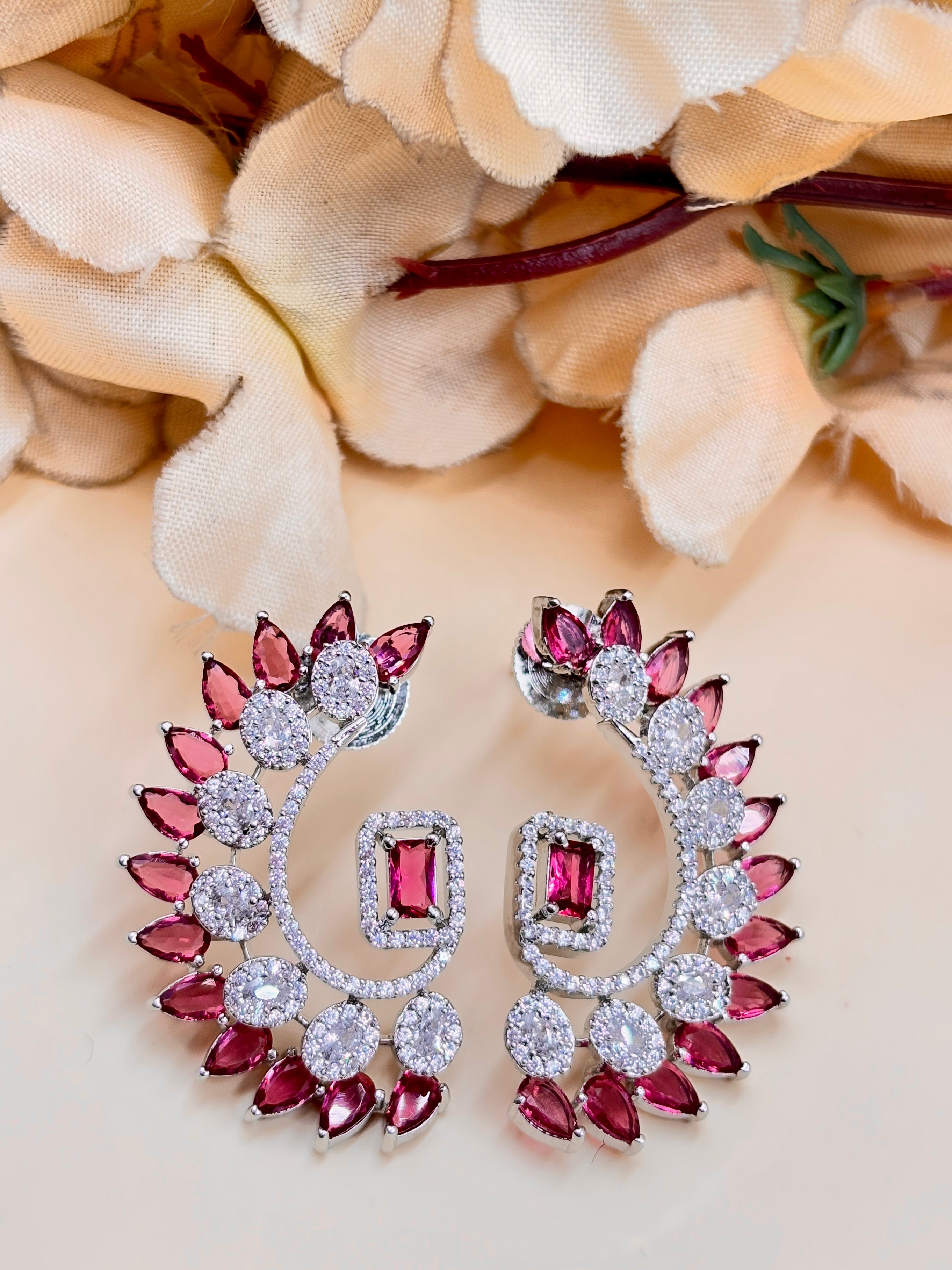 ZURI EARRING