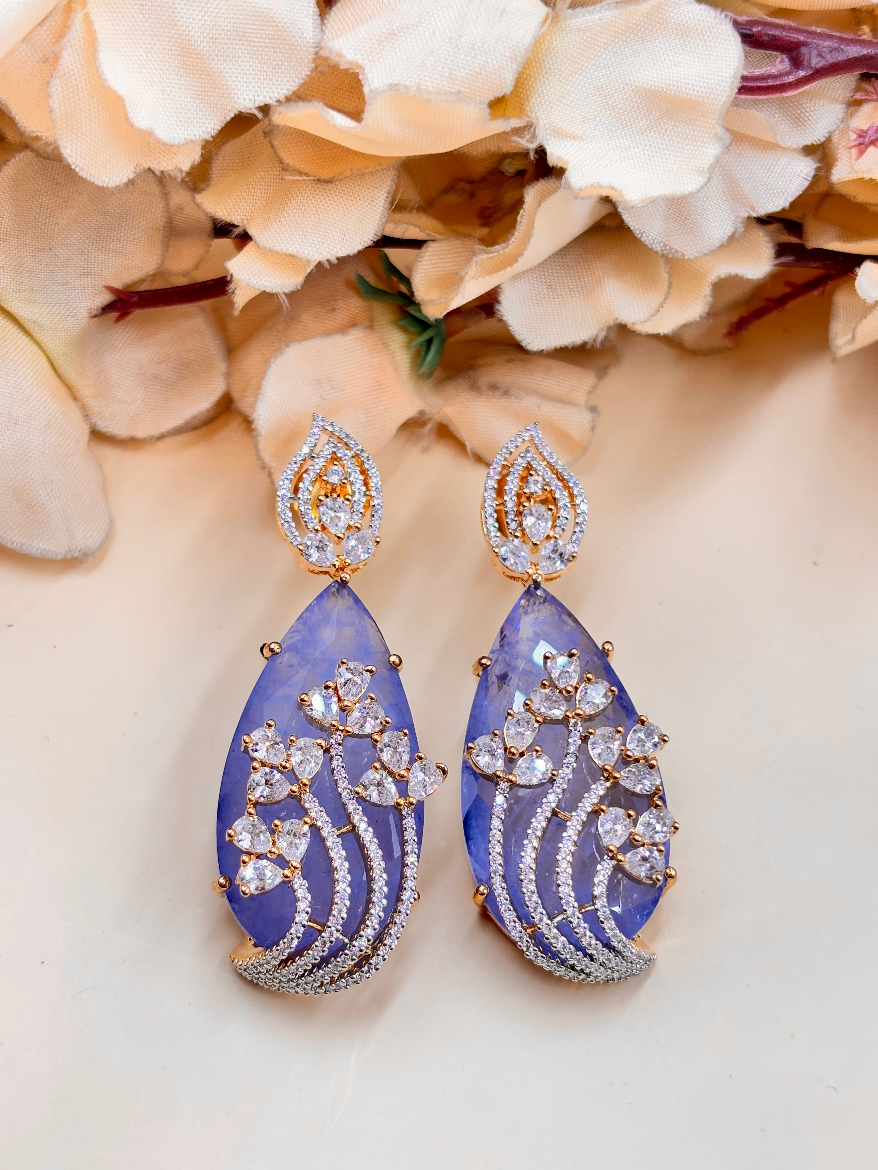 RUBINA EARRING