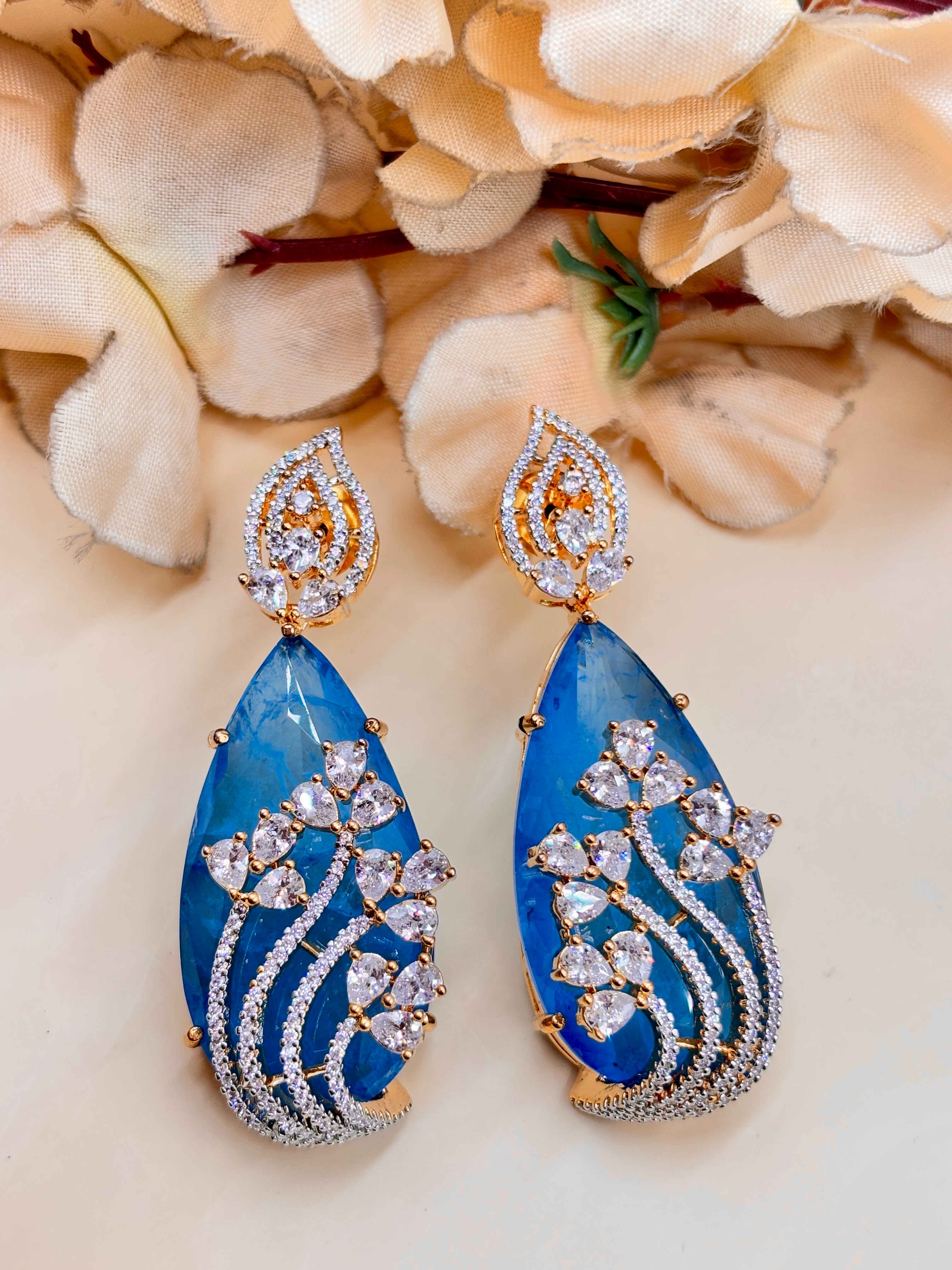 RUBINA EARRING