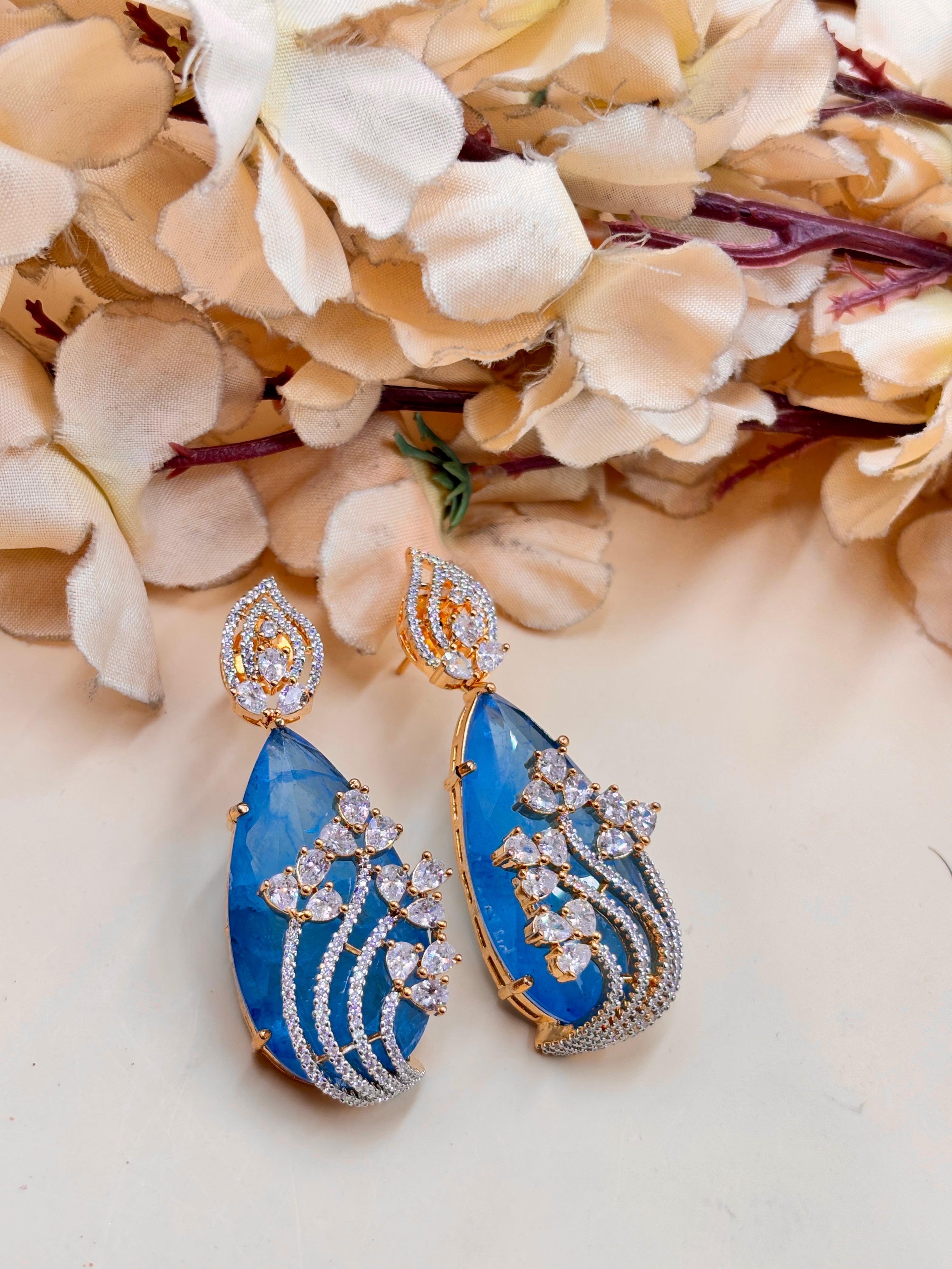 RUBINA EARRING