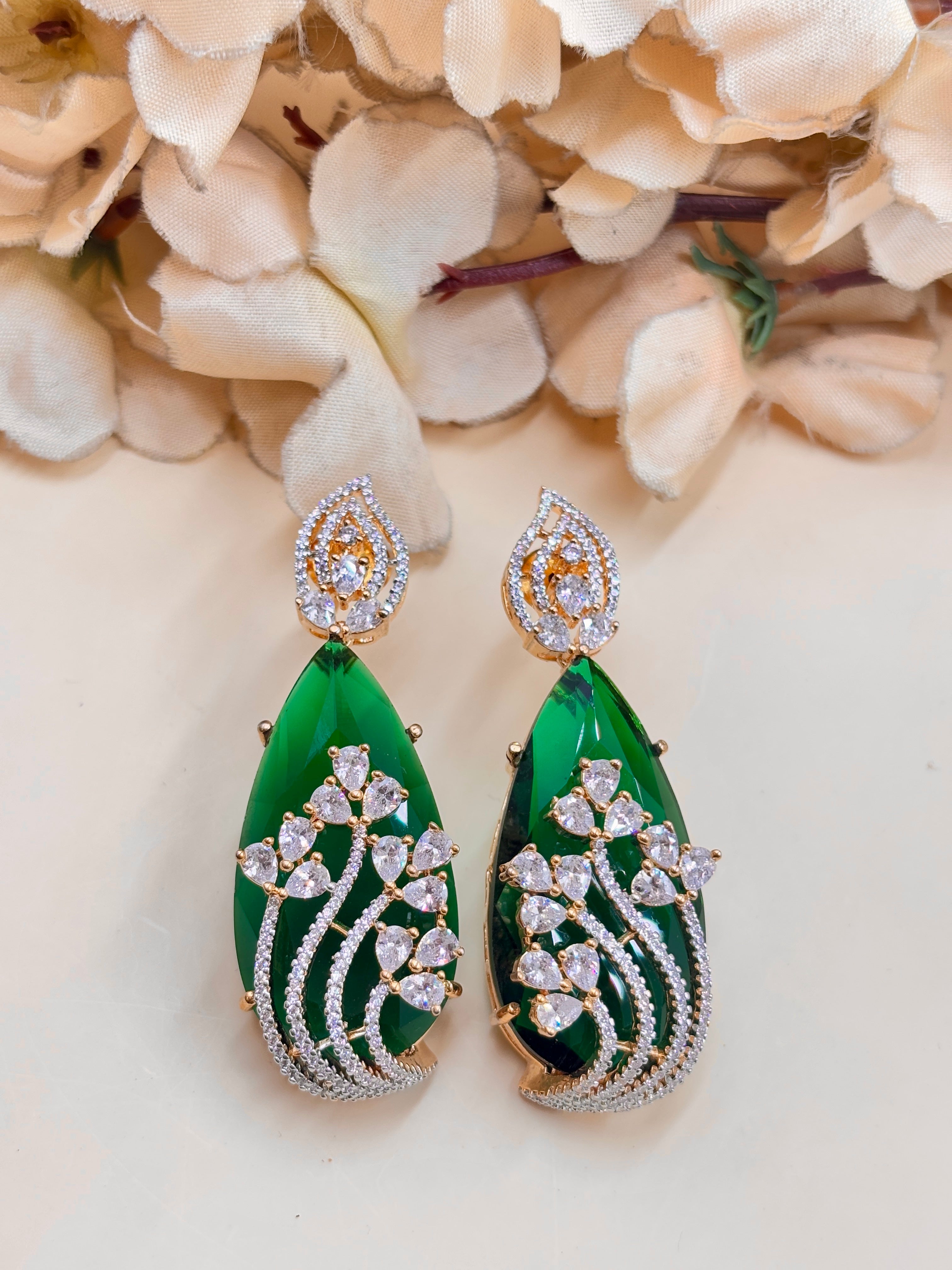 RUBINA EARRING