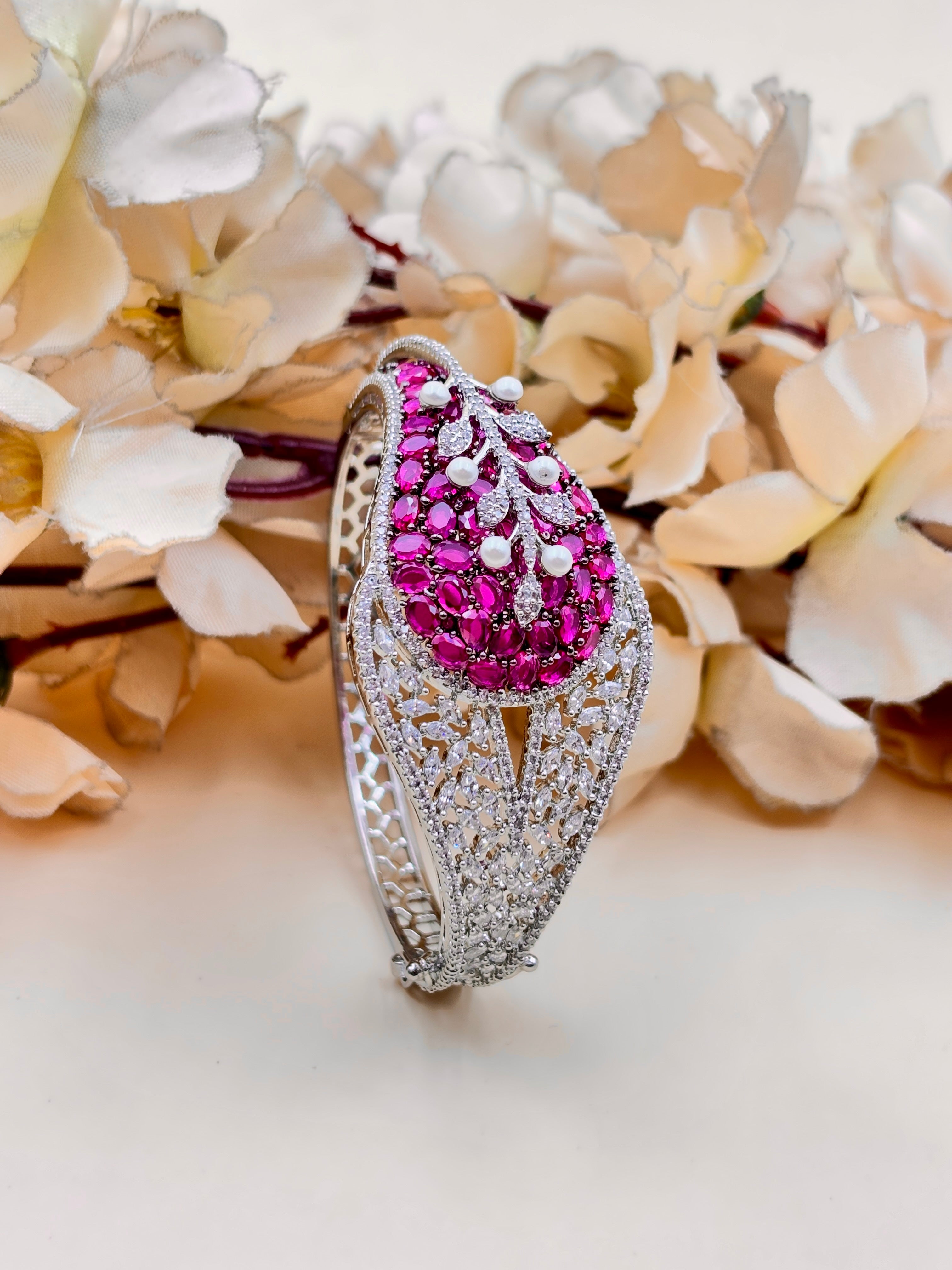 ZURI BRACELET