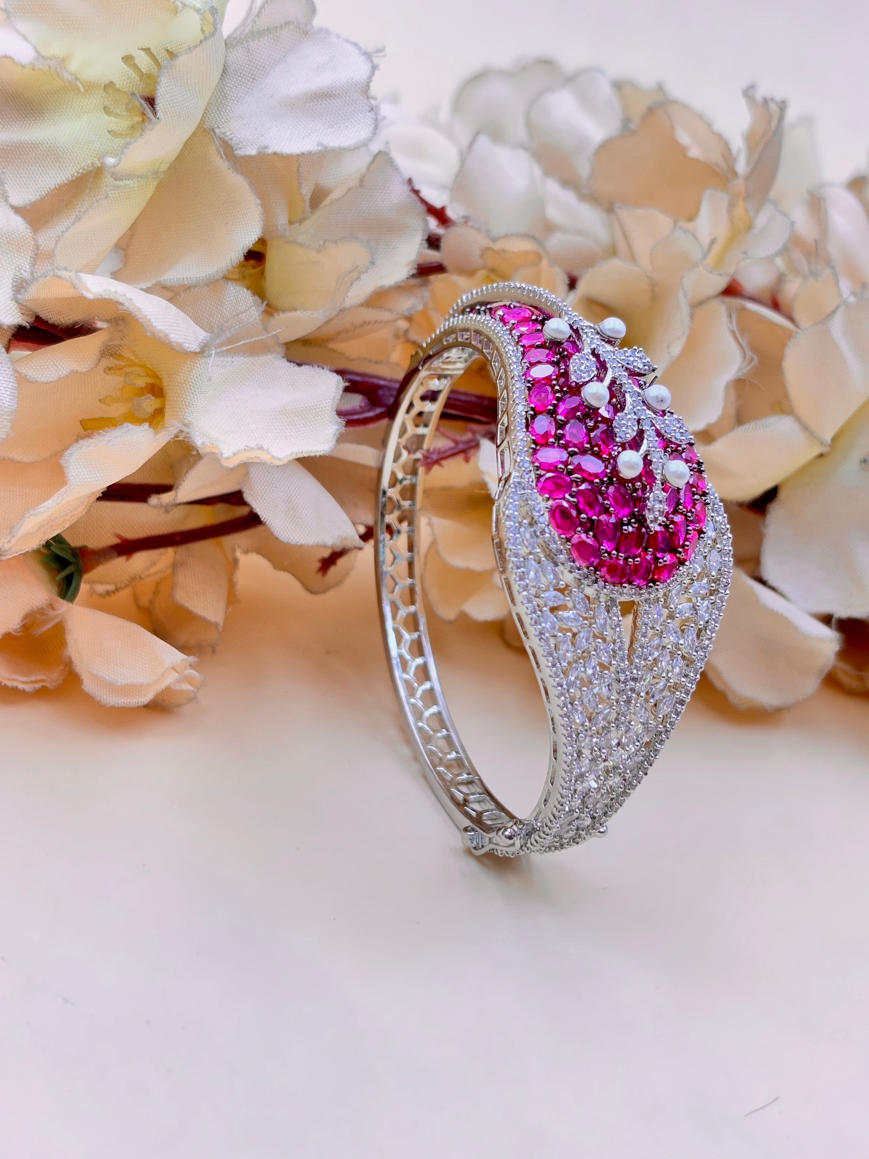 ZURI BRACELET