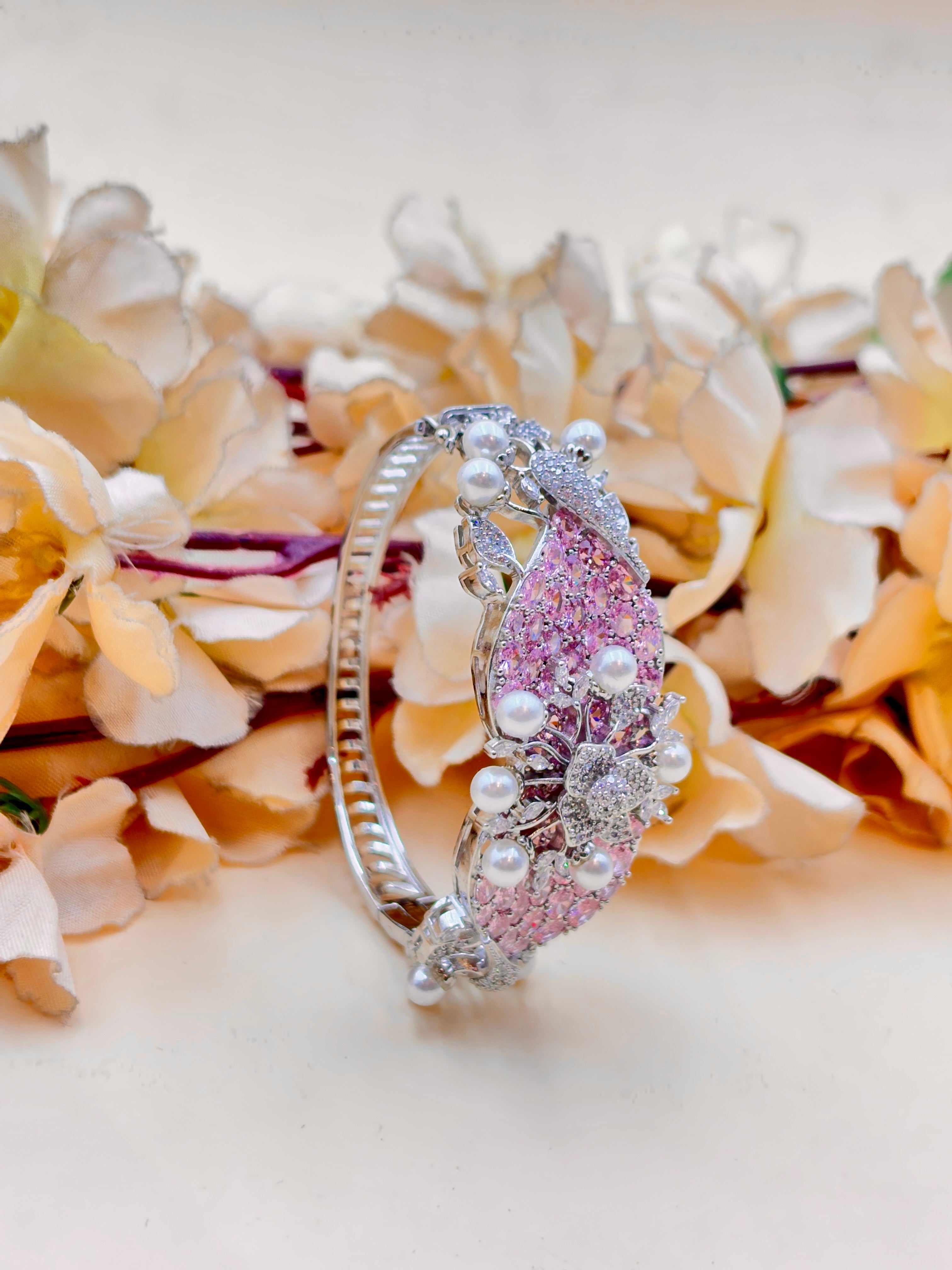 ANSHI BRACELET
