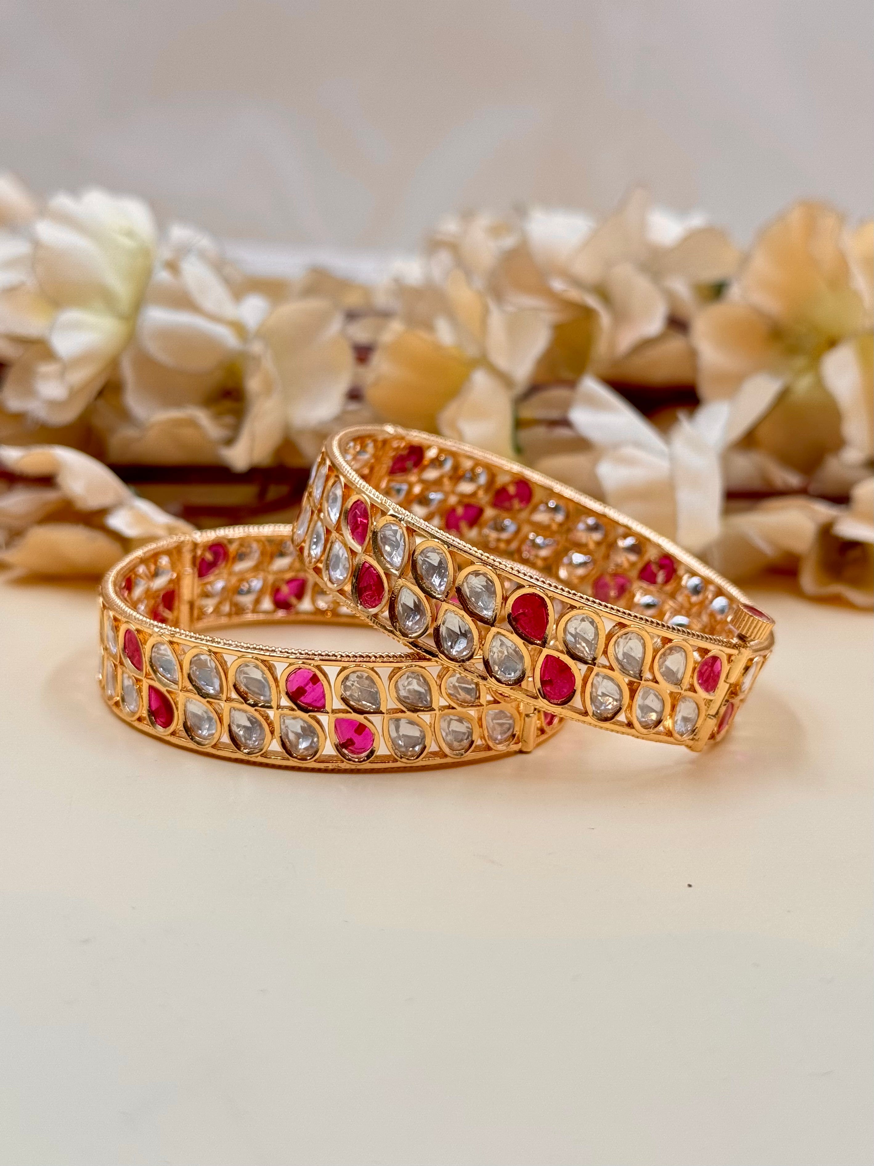 MEGHA BANGLE