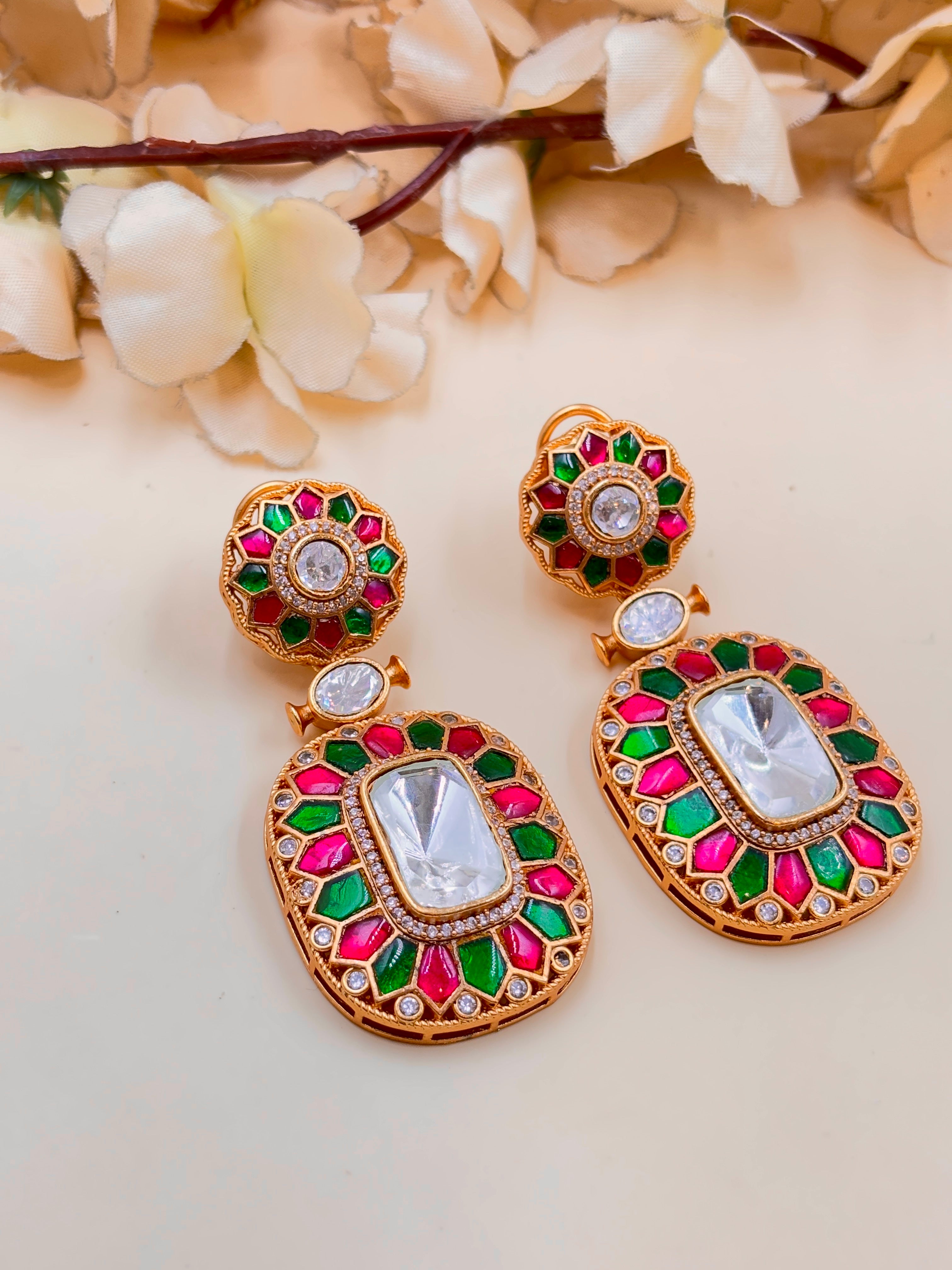 ASMA EARRING