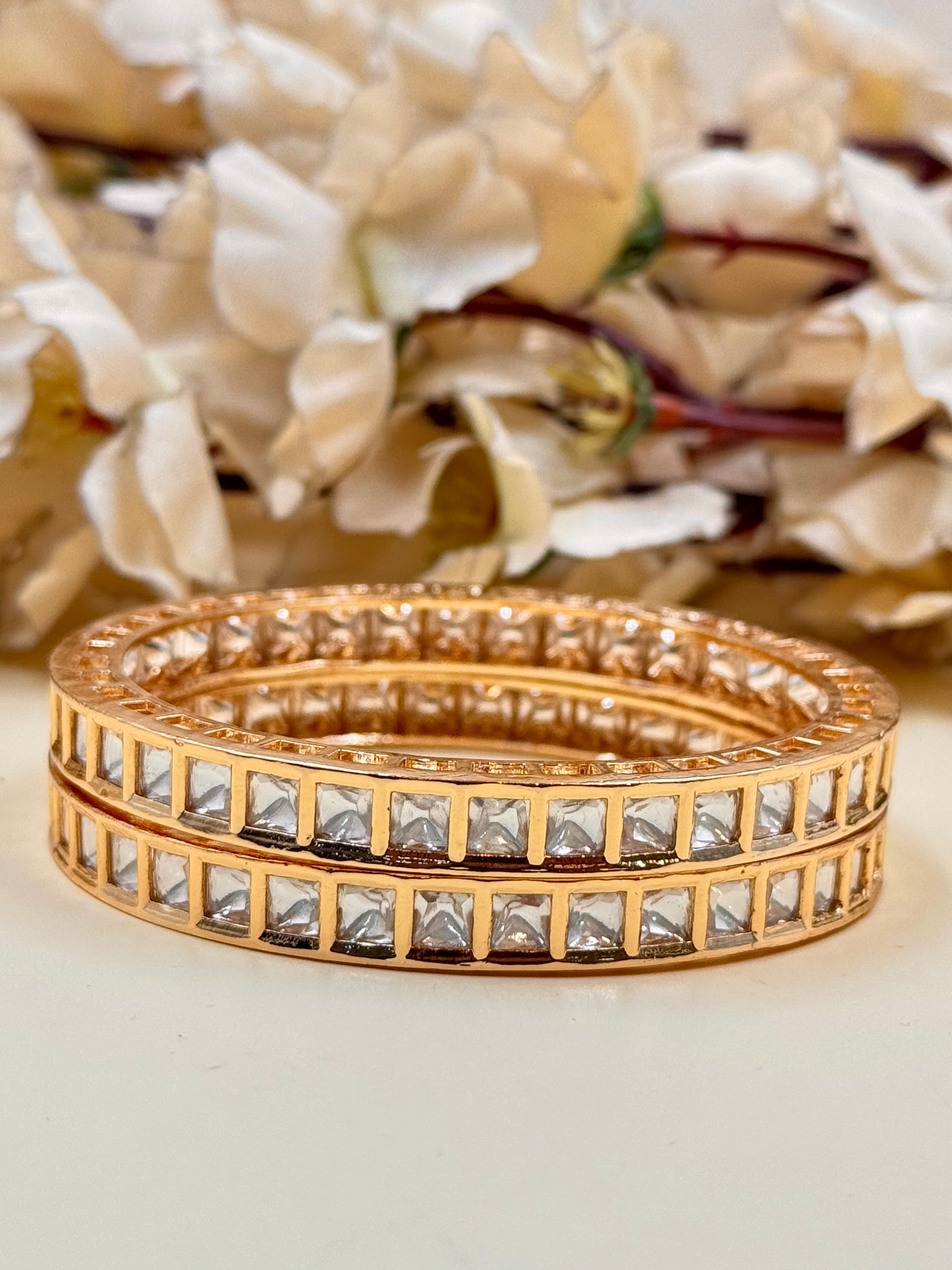MEHEK BANGLE