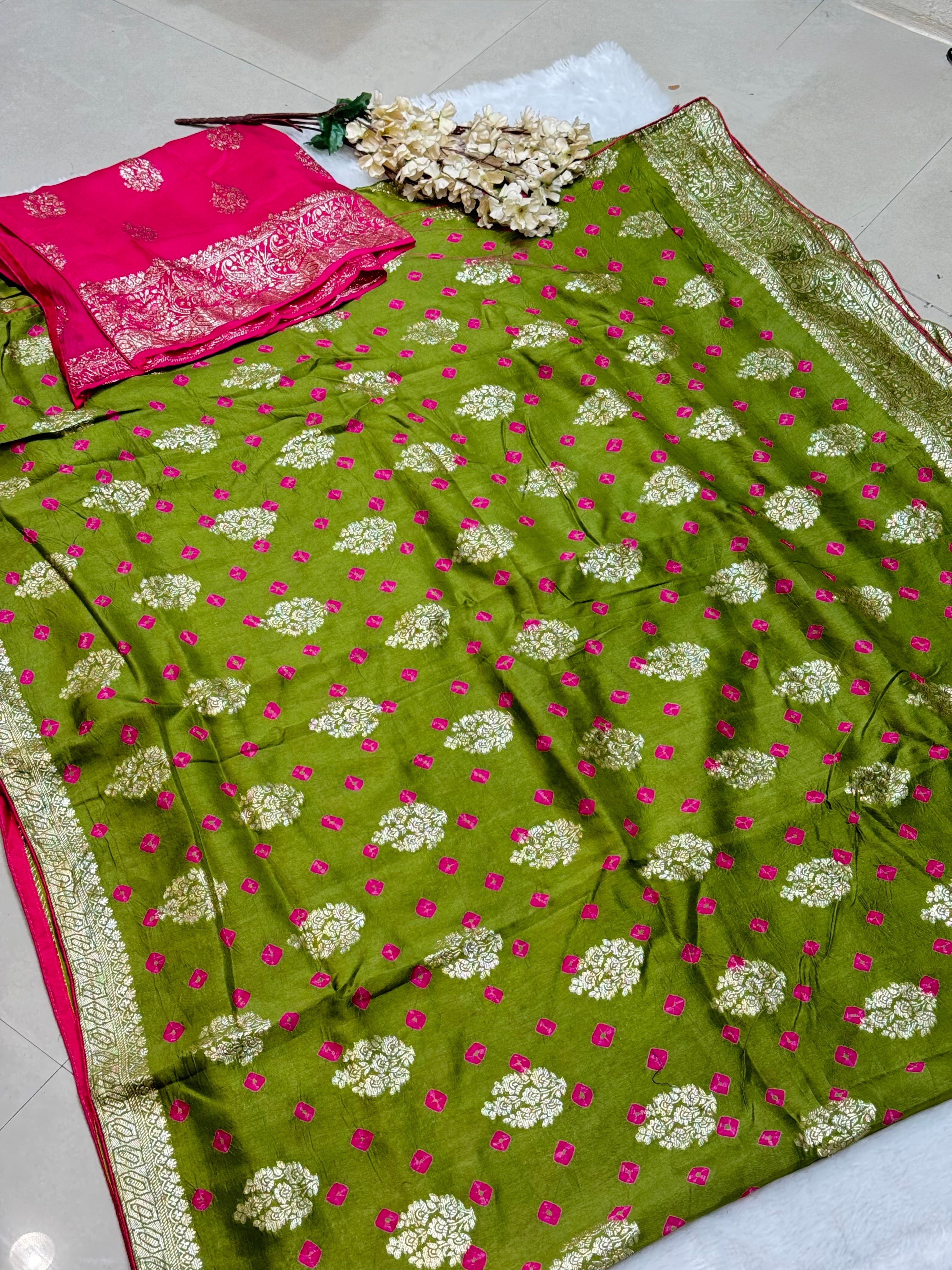 AADVI RAI BANDHEJ SAREE