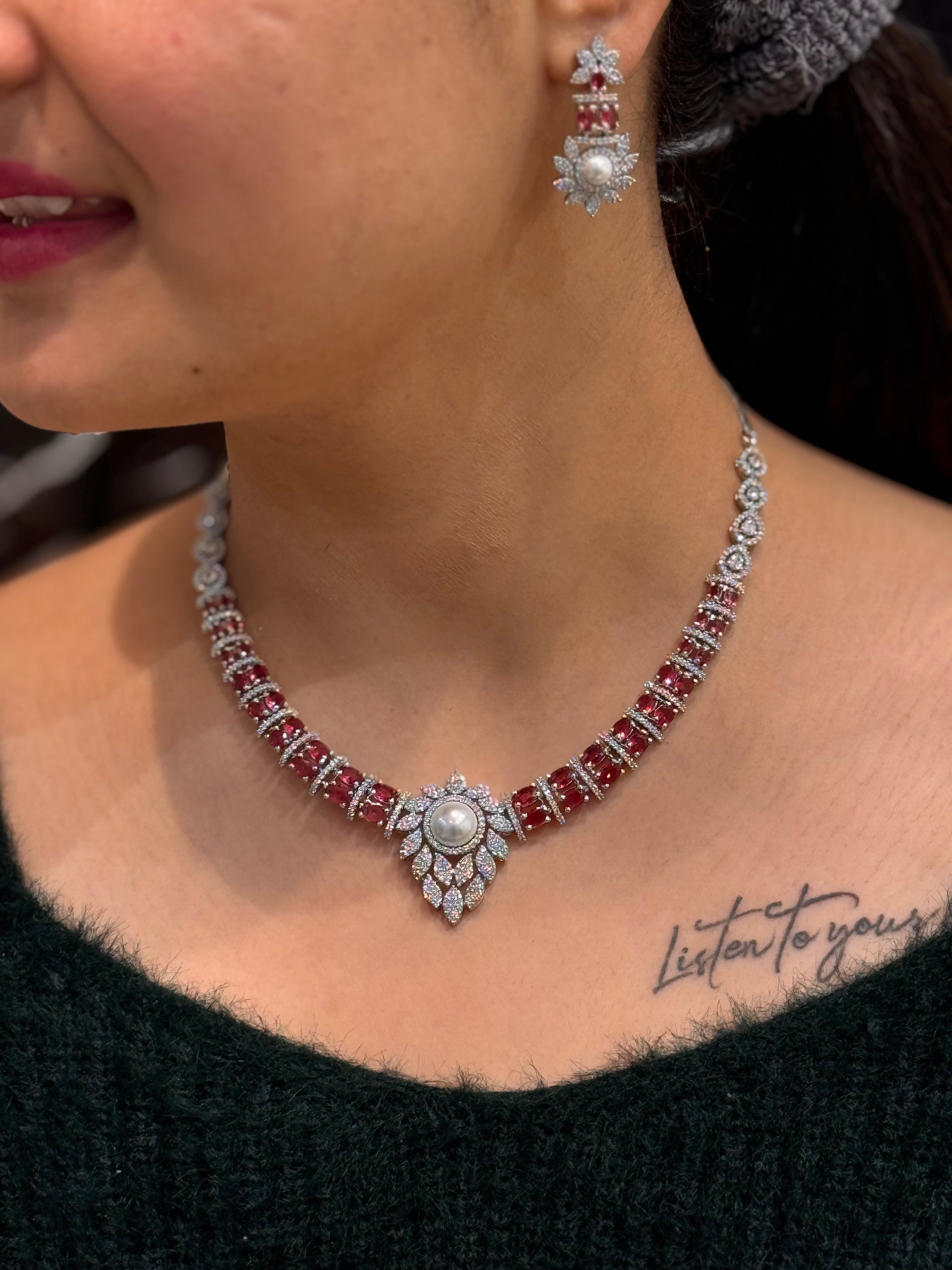 NEHAL NECKLACE