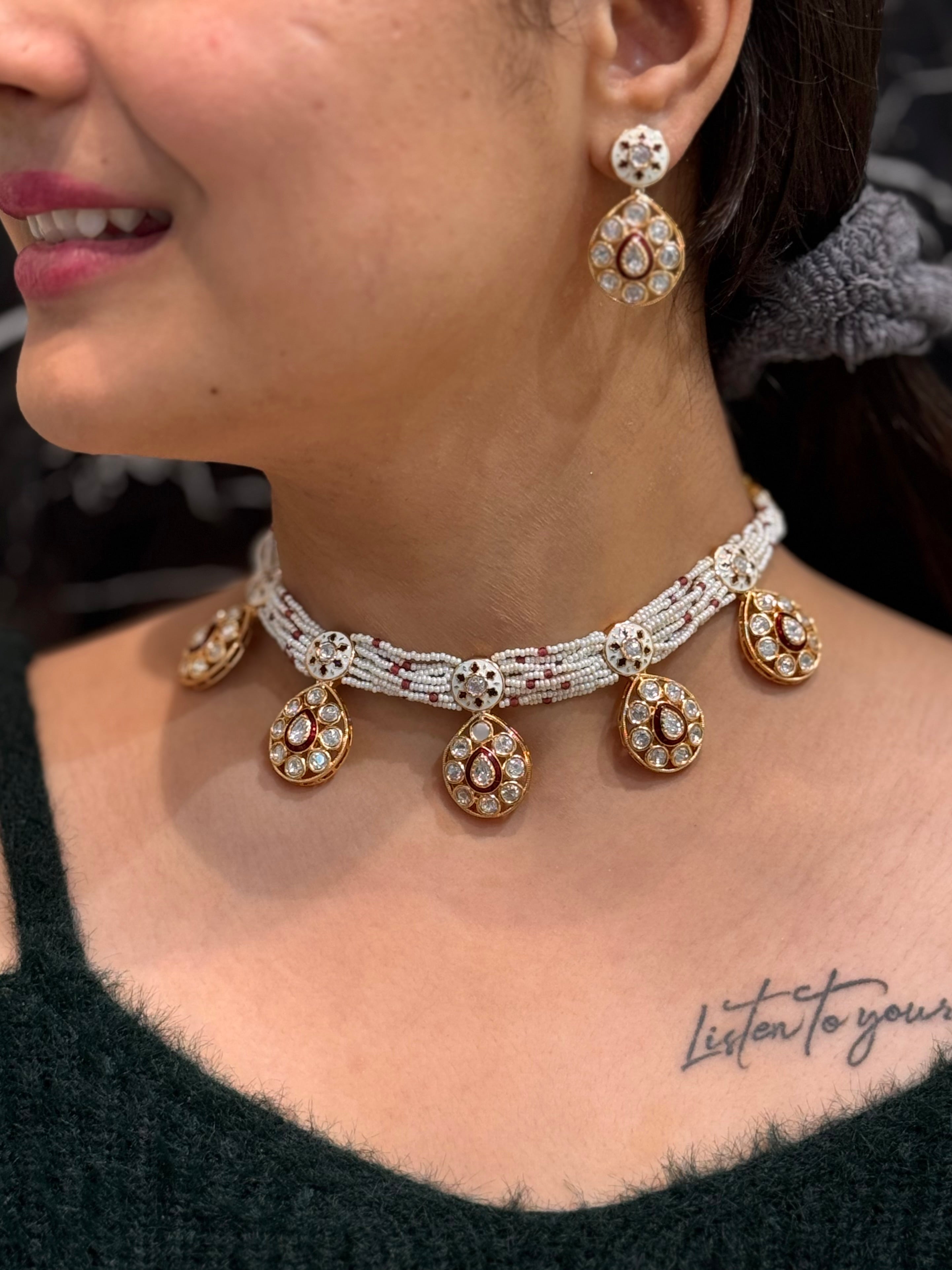 SABIA NECKLACE