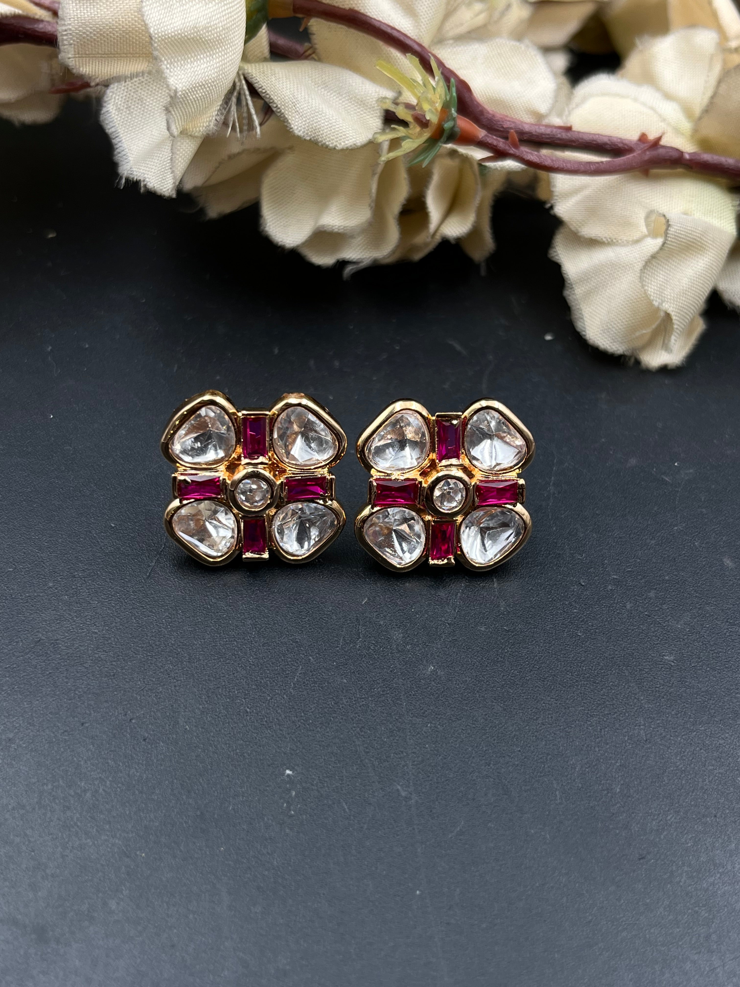 PINKY EARRING