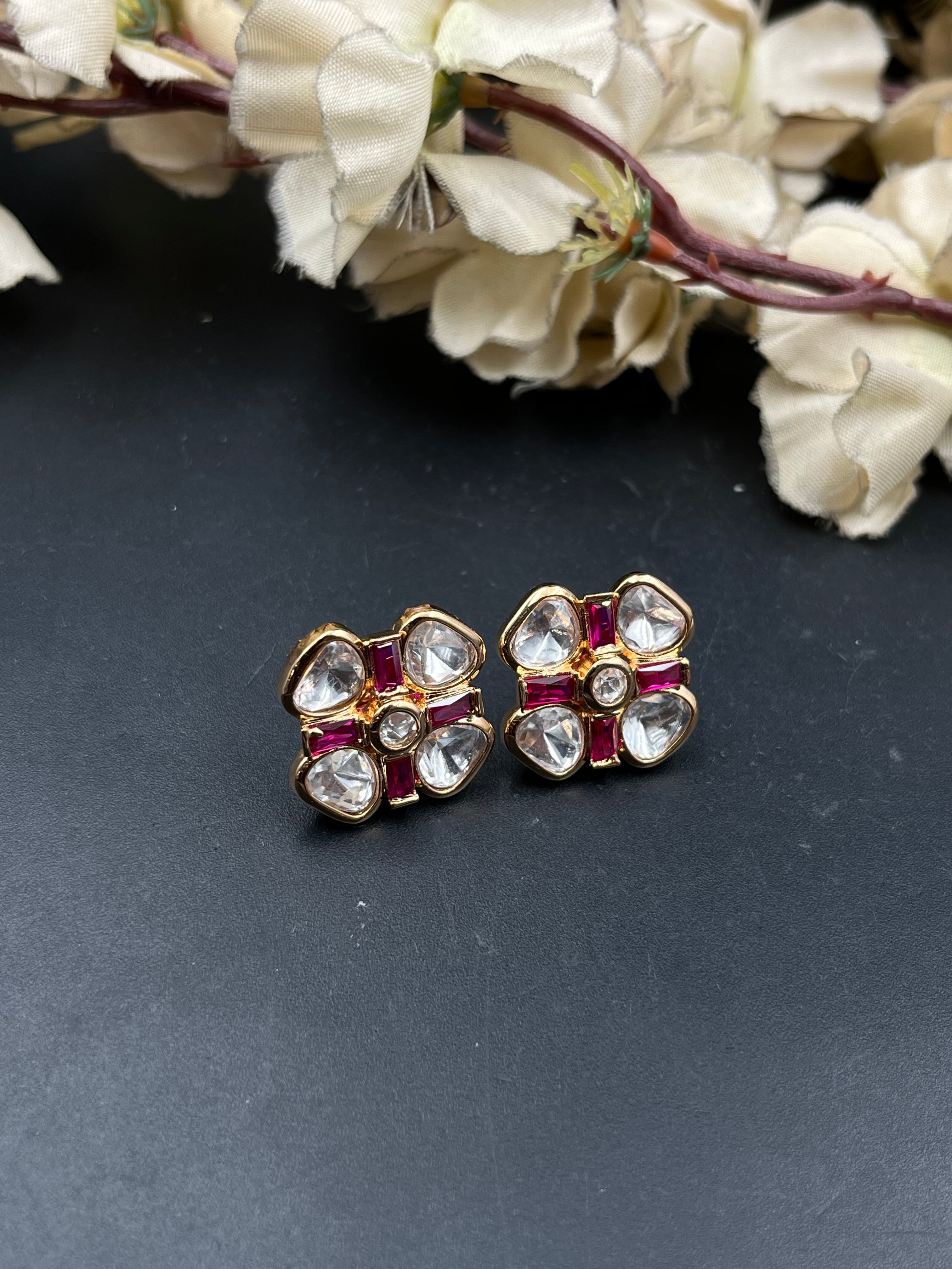 PINKY EARRING