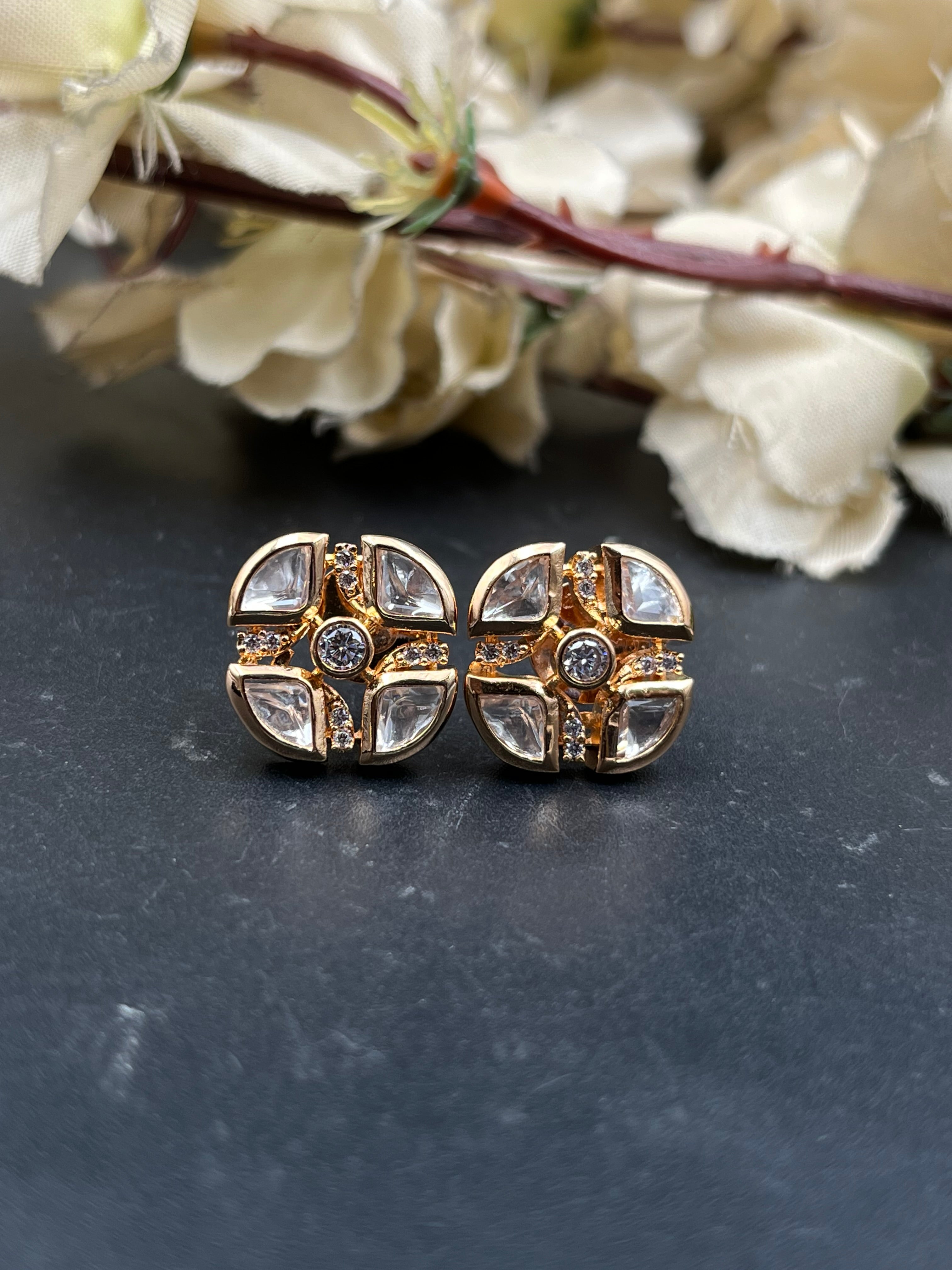SEEMA EARRING