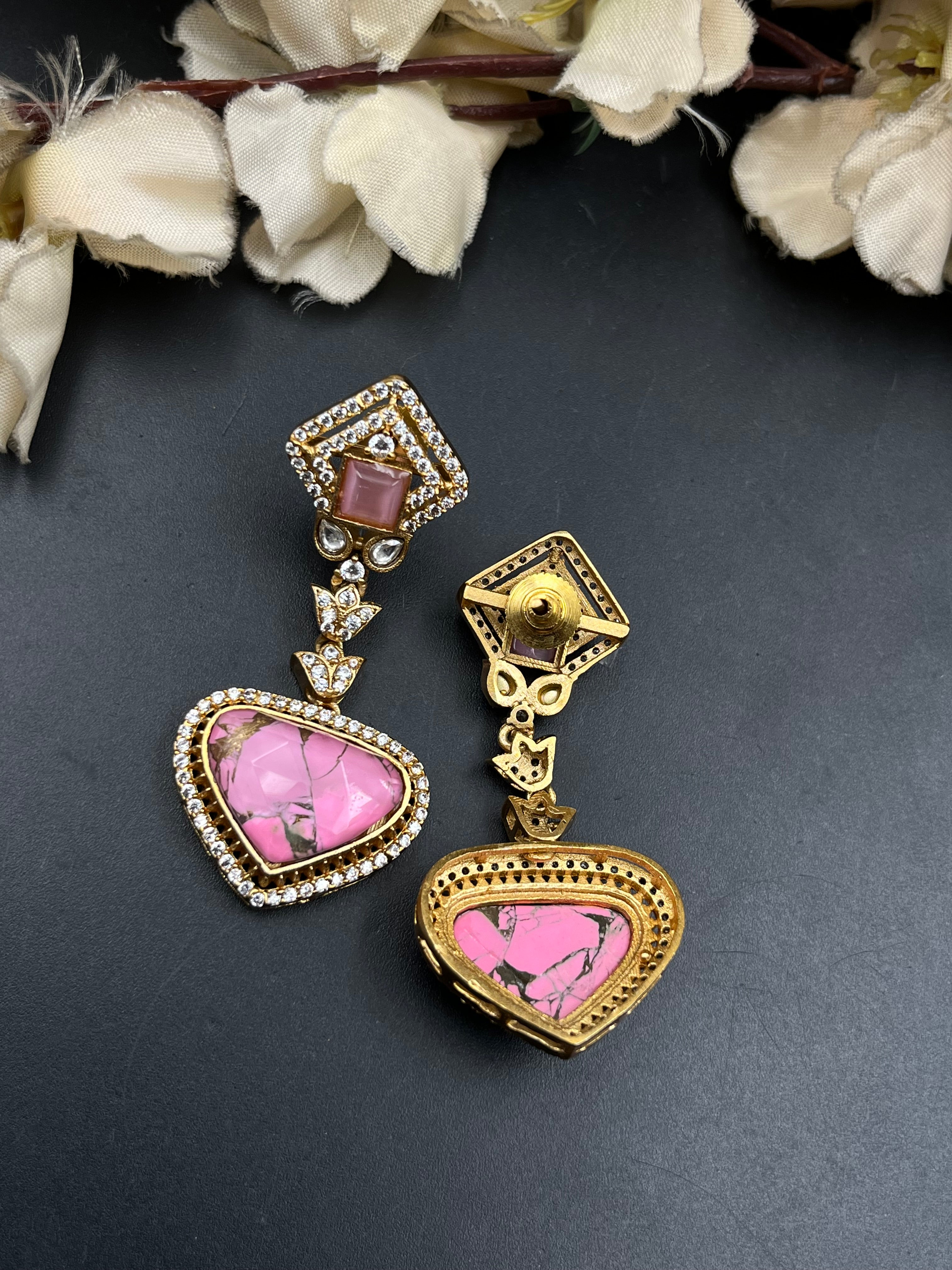 Muskan Earring