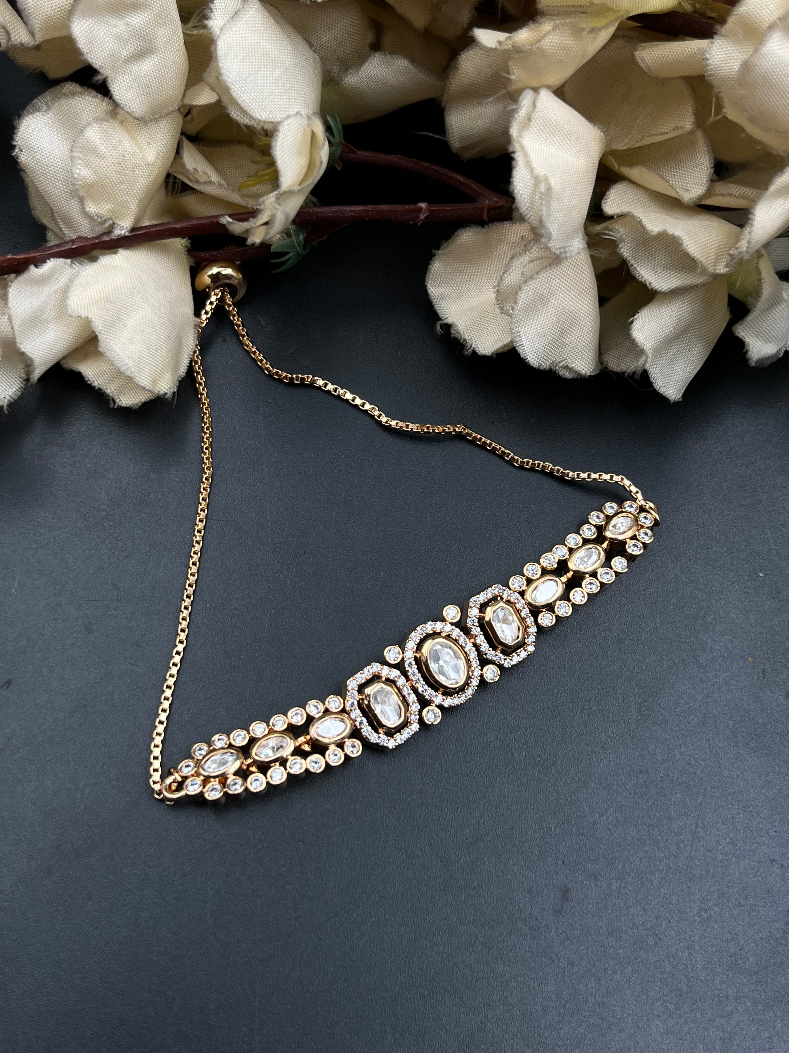 SHERYA BRACELET