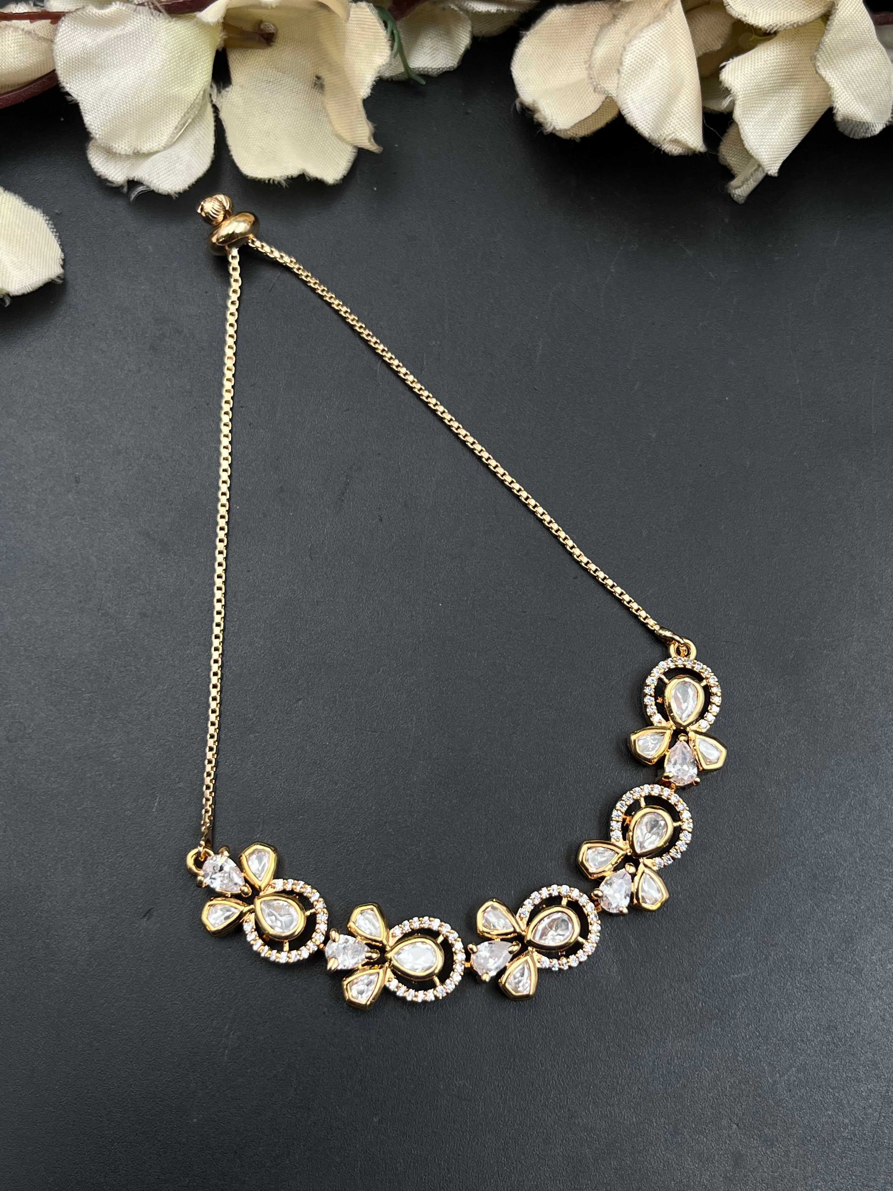 MOHARI BRACELET