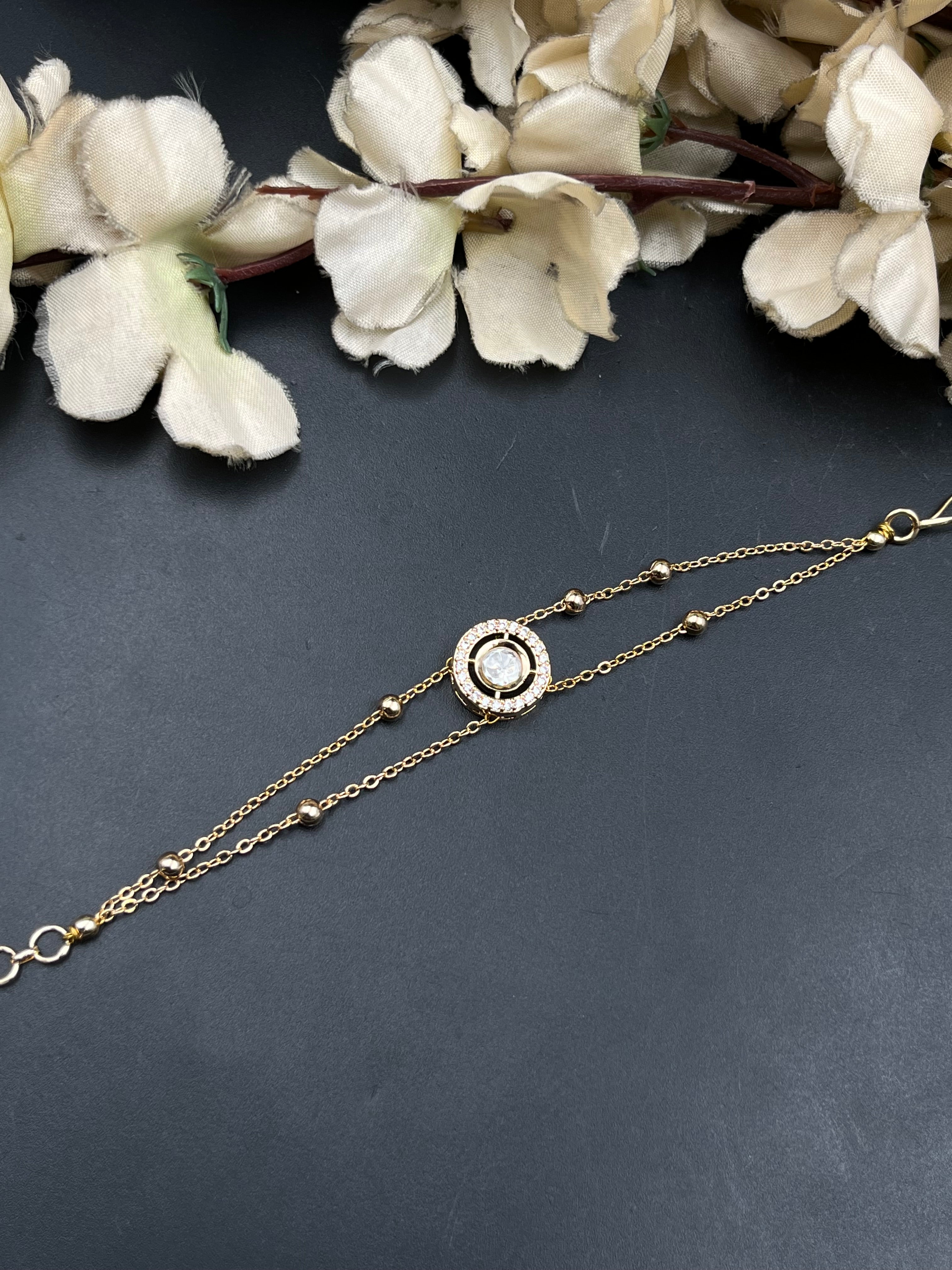 ISKA  BRACELET