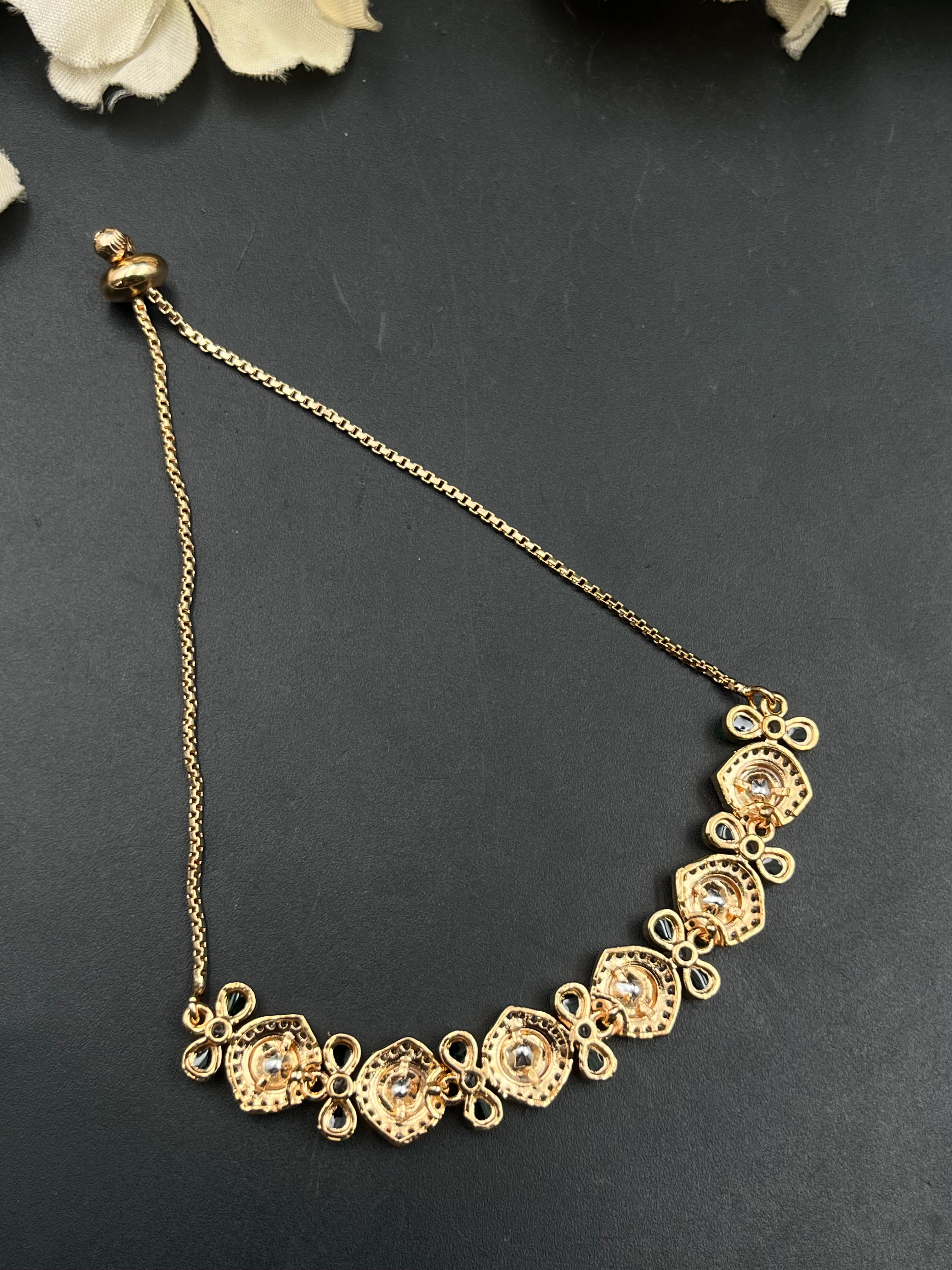 DIPIKA BRACELET