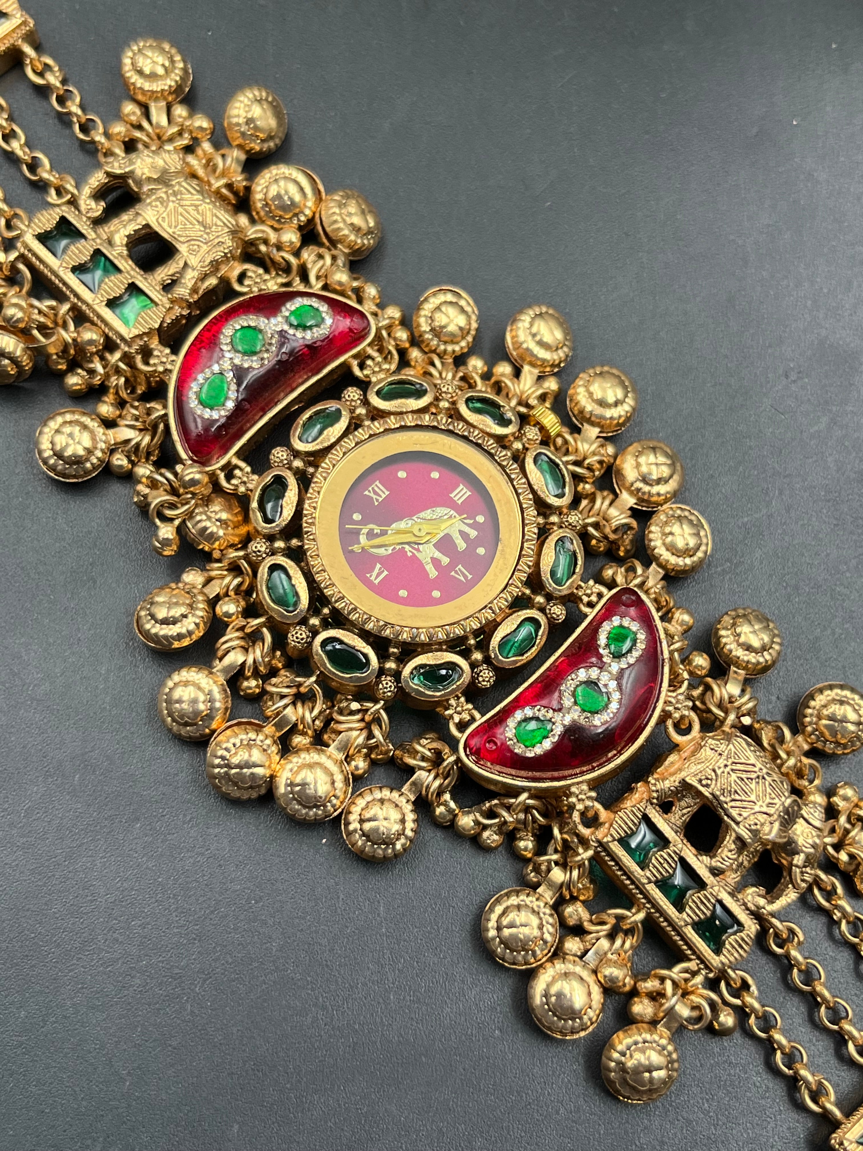 VANSIKA WATCH