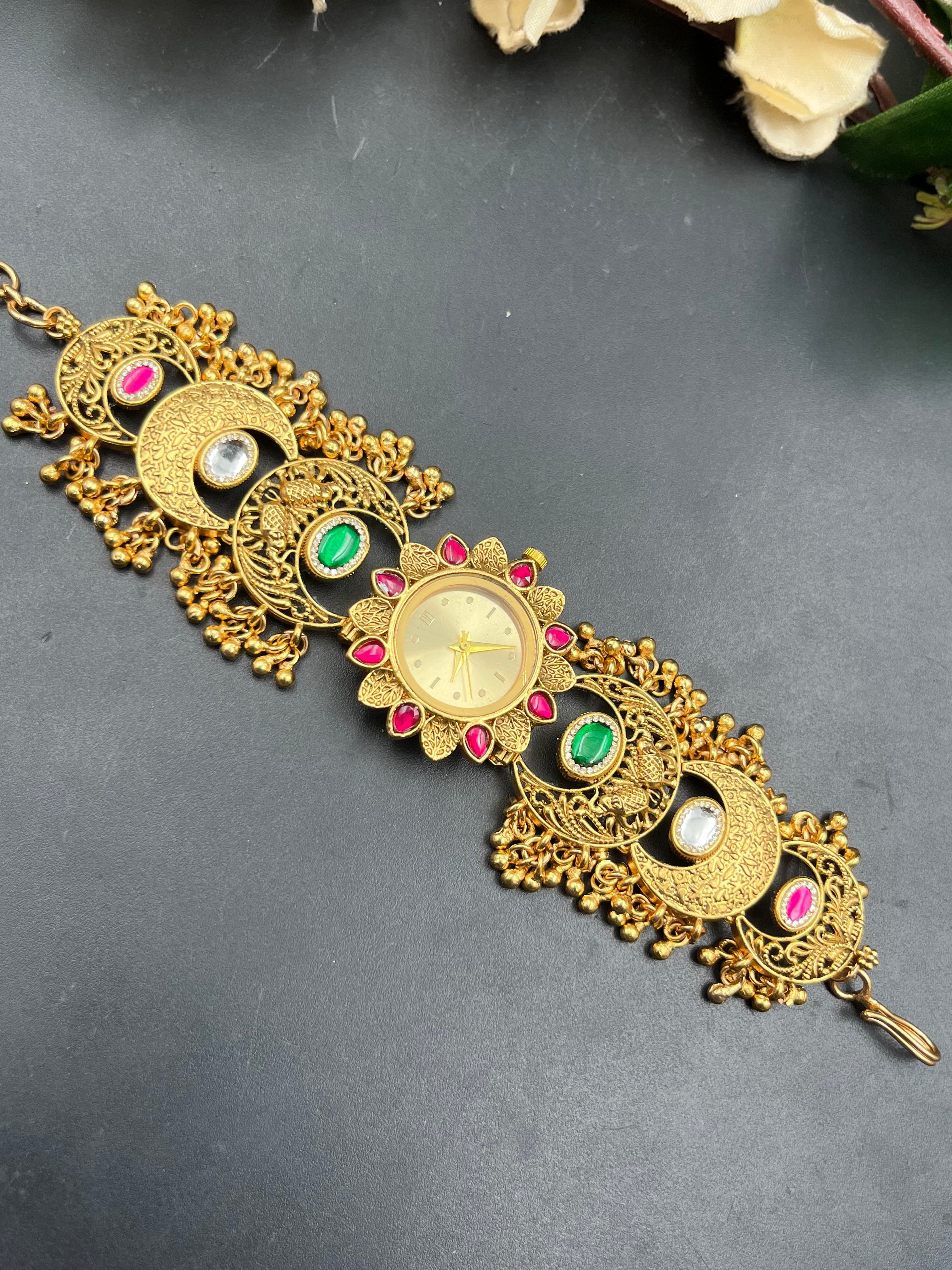 VINII WATCH