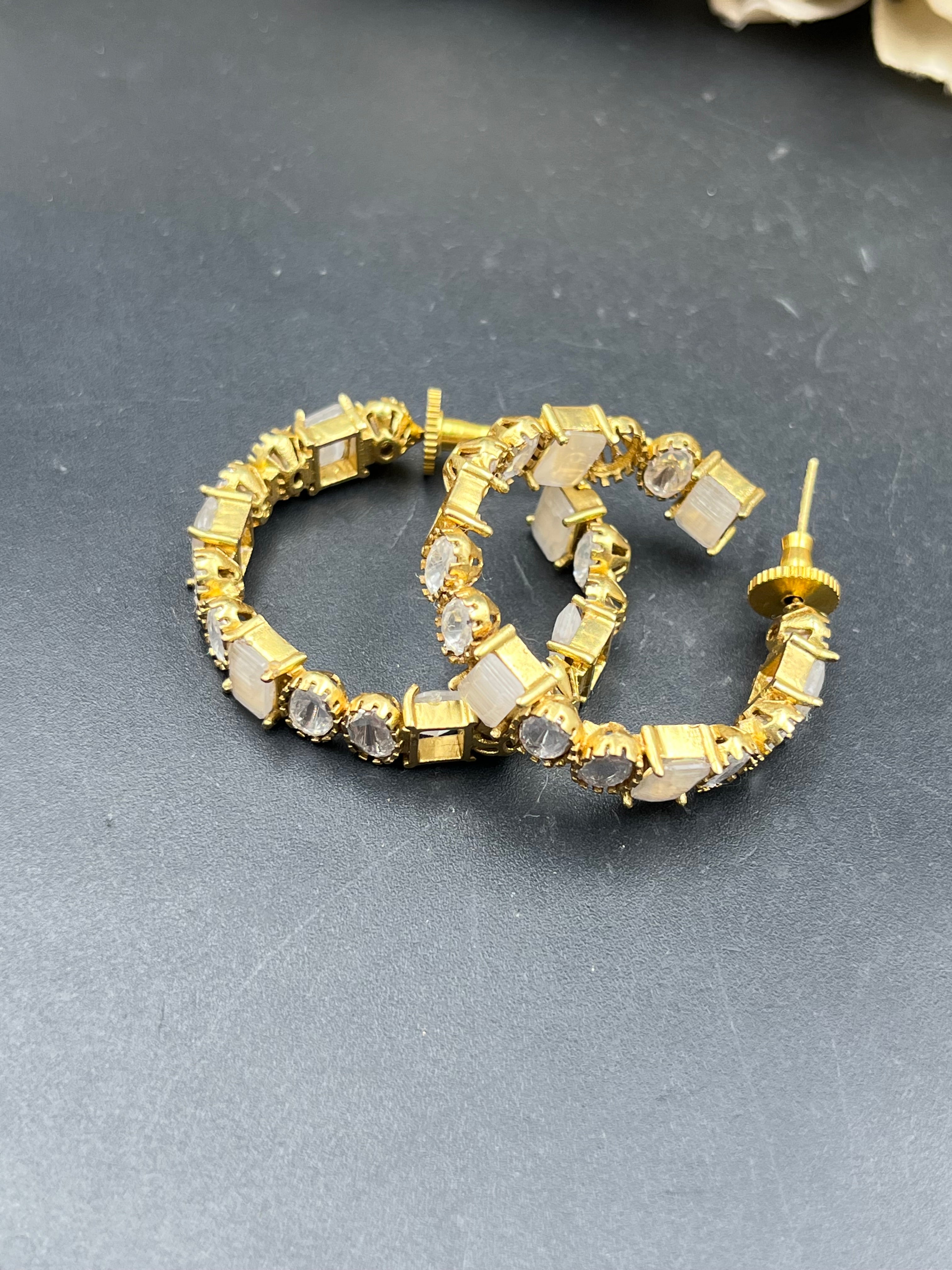 SIVANI EARRING