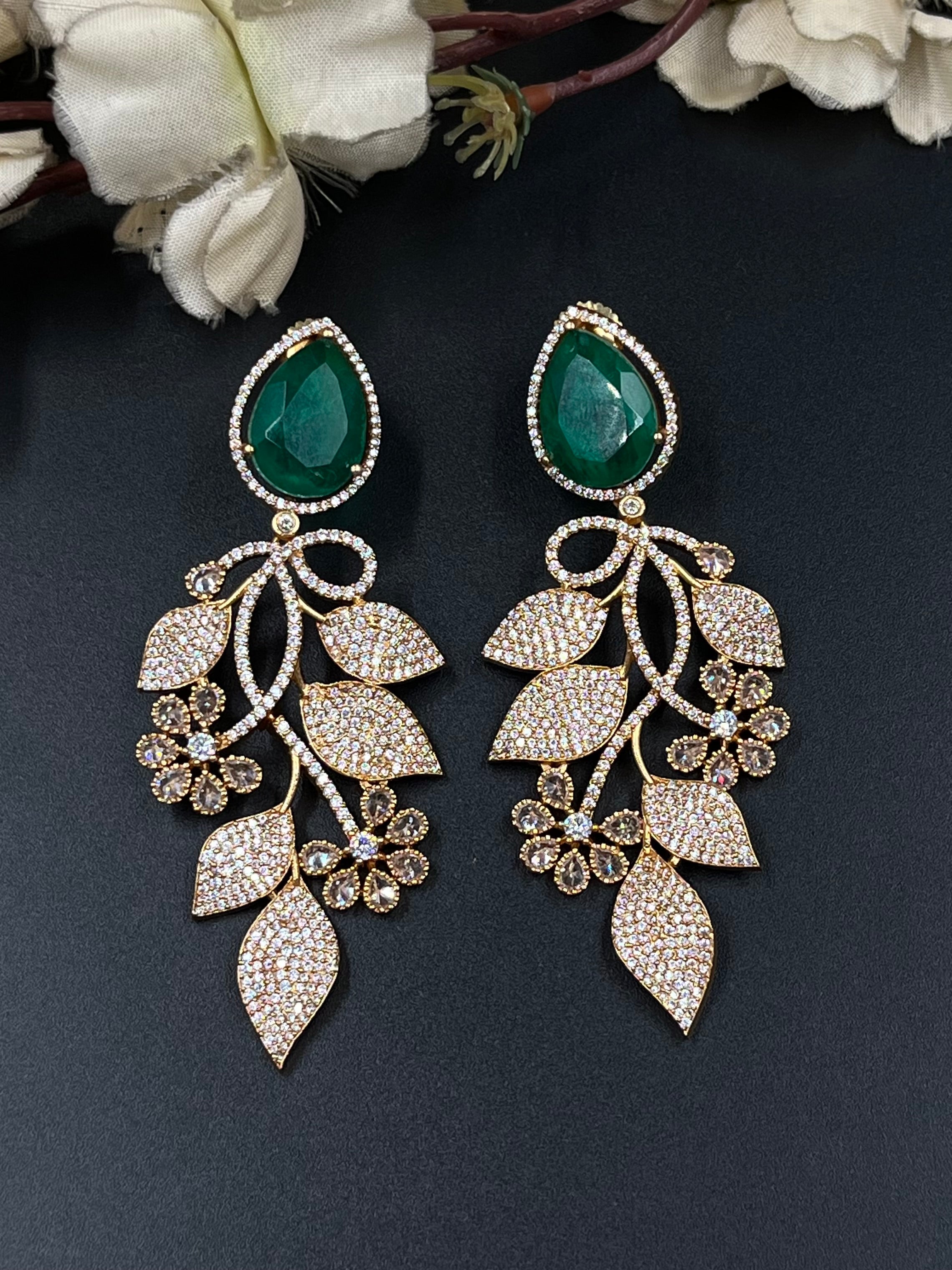 NOORAIN EARINGS