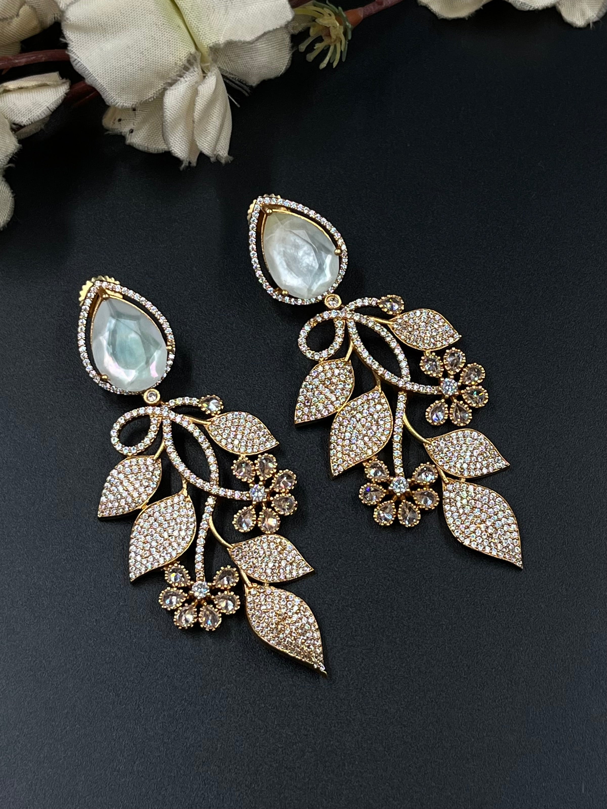 NOORAIN EARINGS