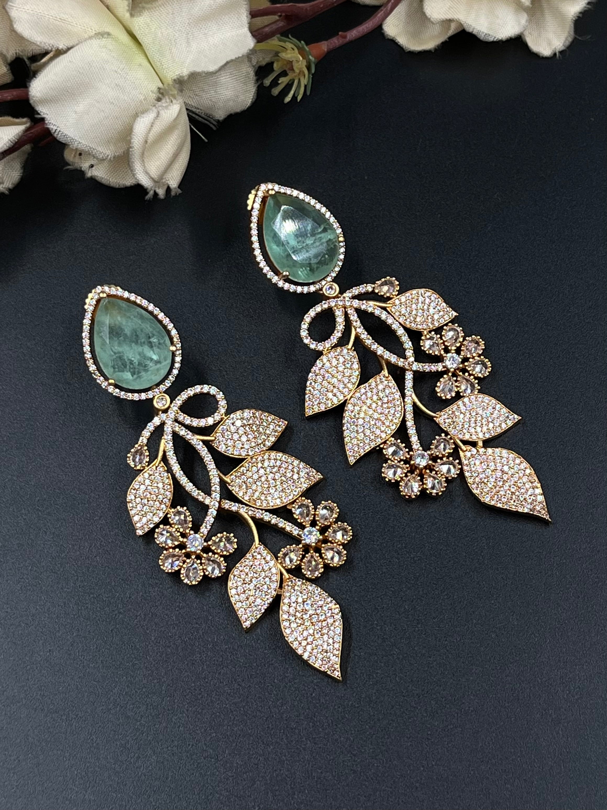 NOORAIN EARINGS