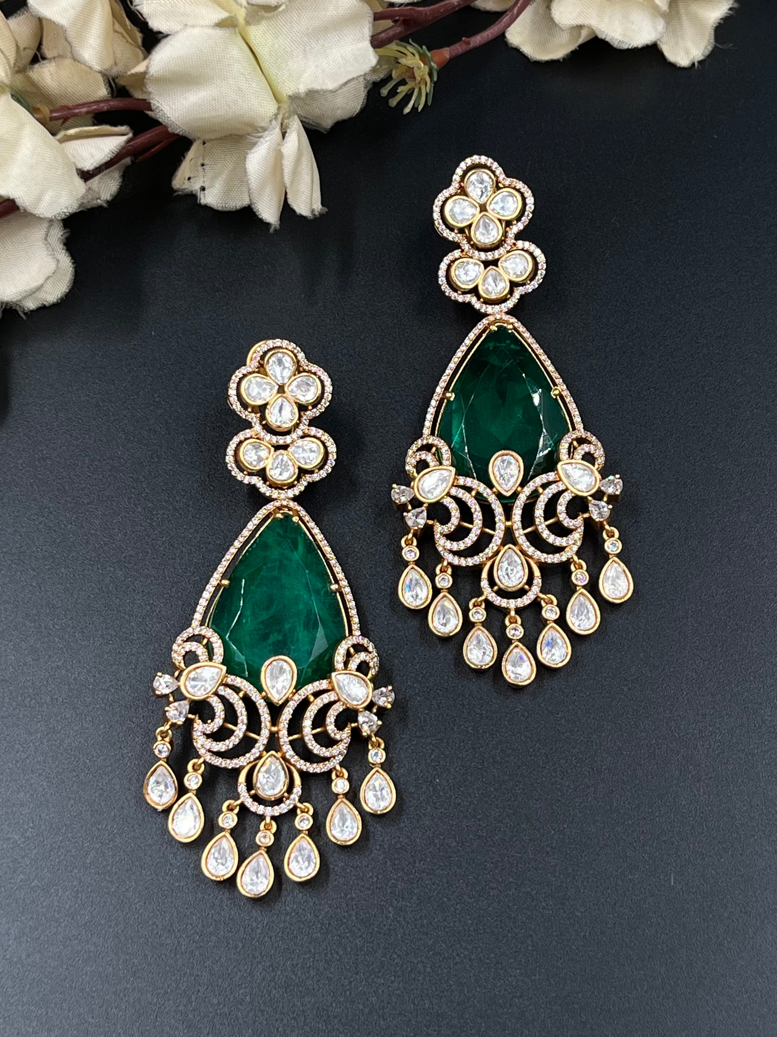 AMIRA EARRINGS