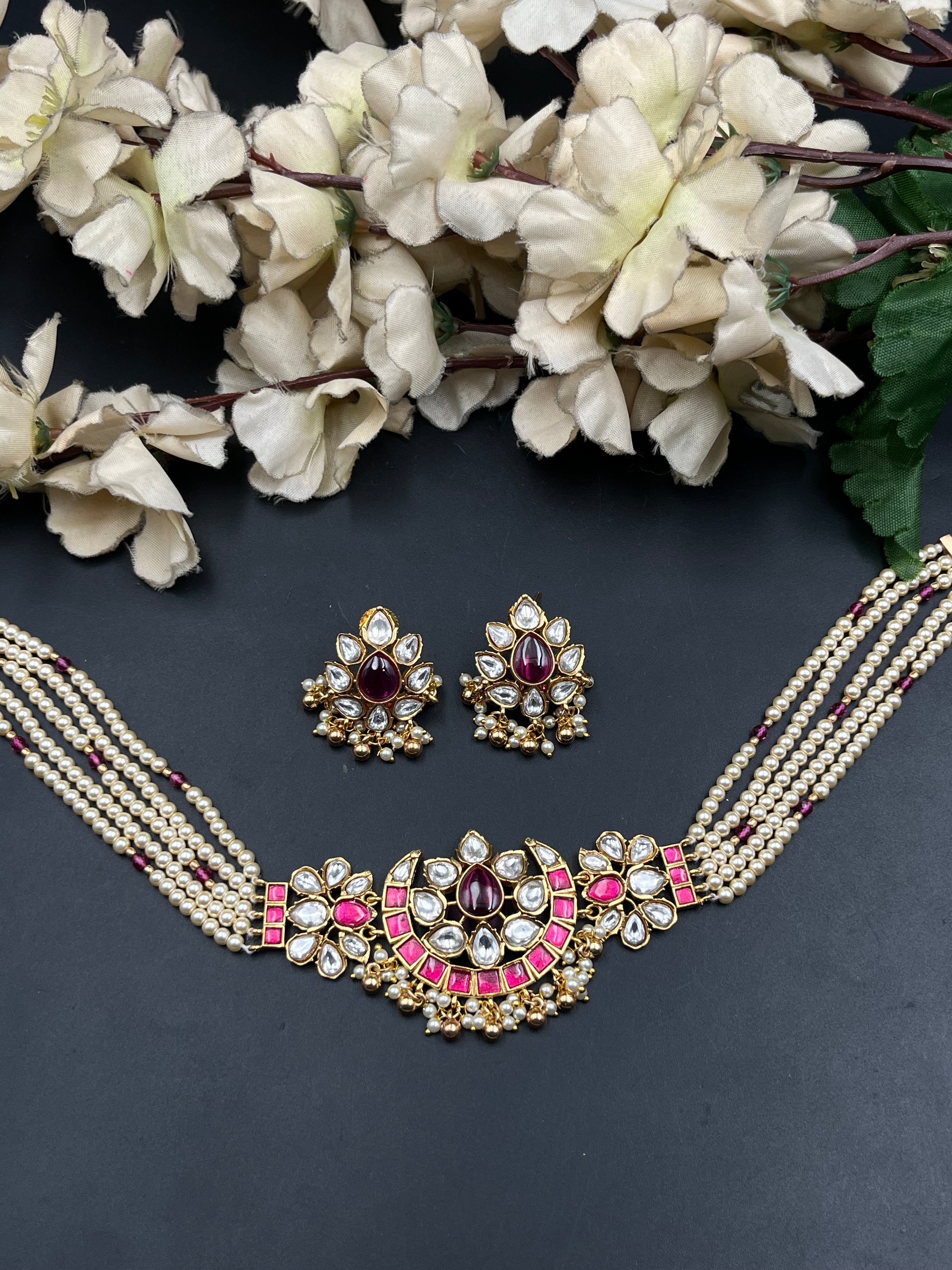 MERU NECKLACE