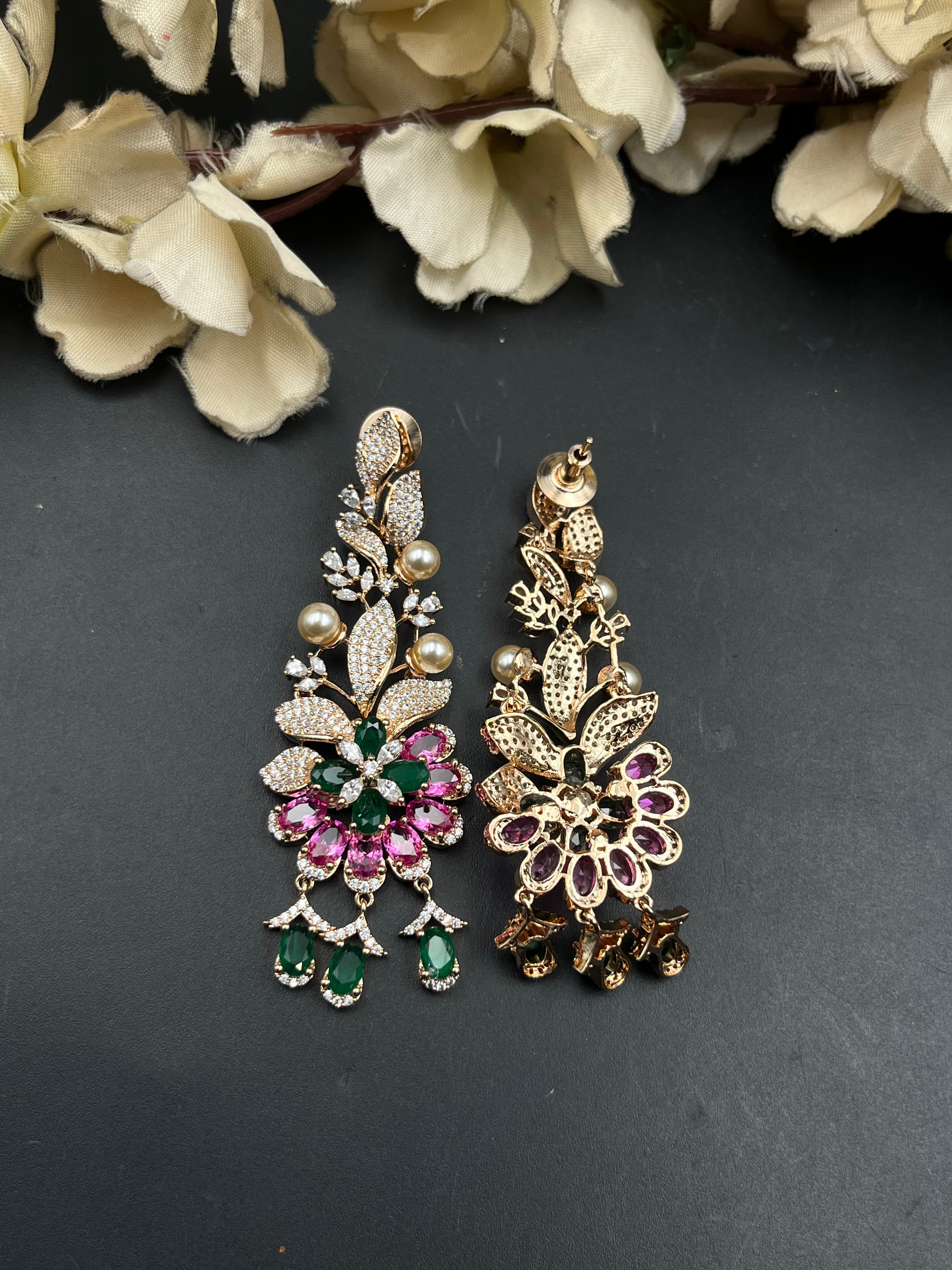 FIYA  EARRING