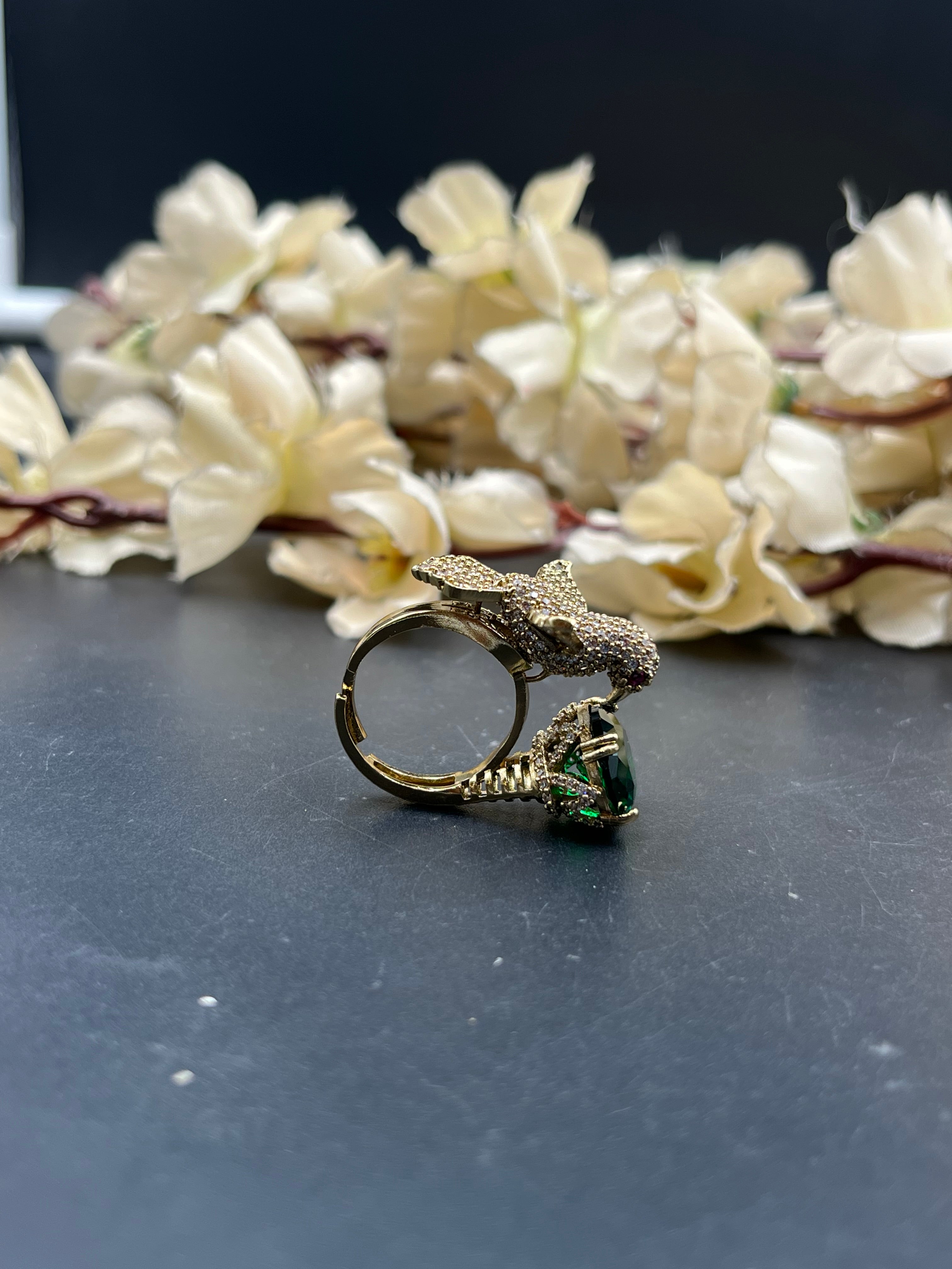 KOMAL RING