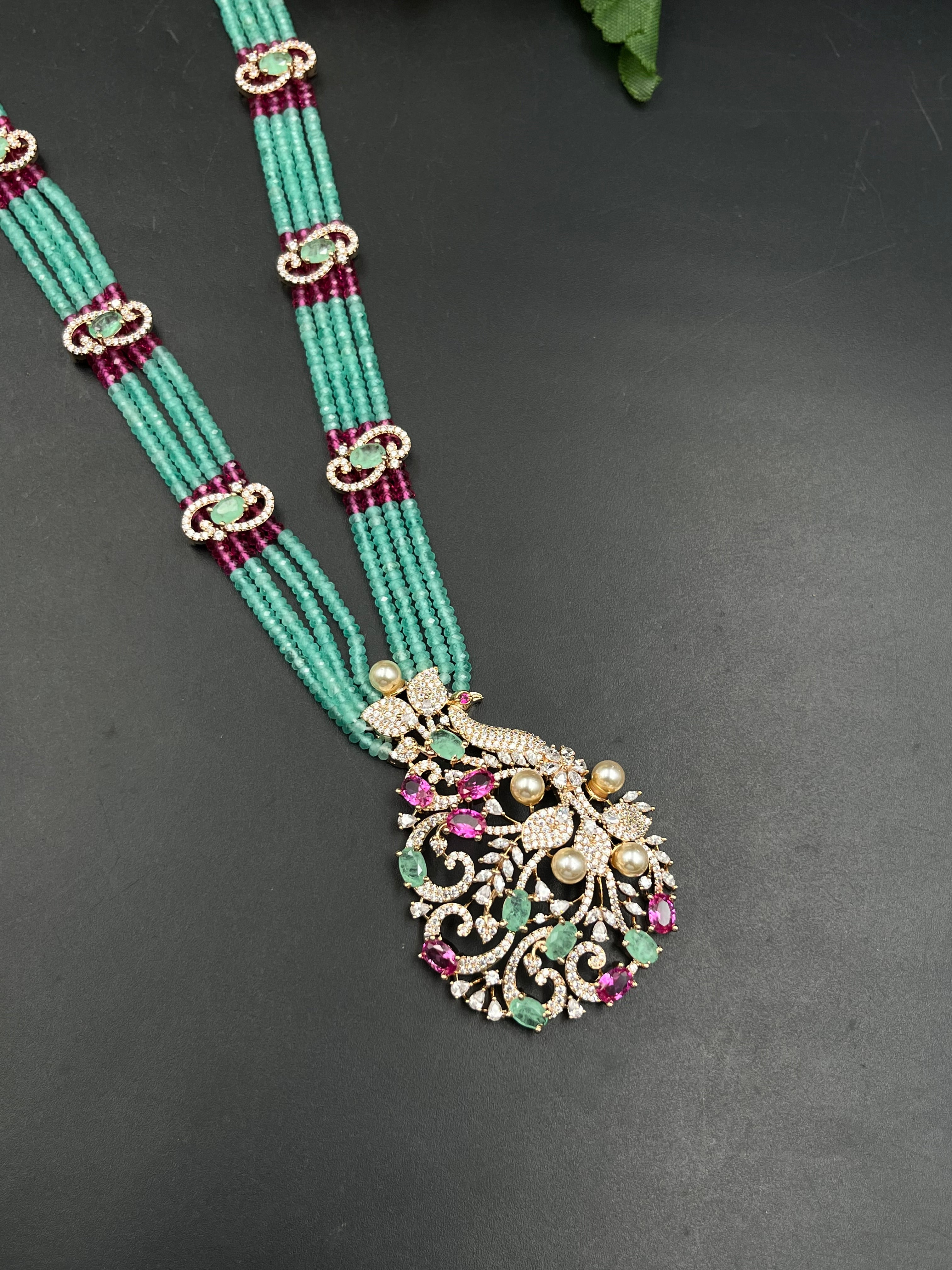 BAWNA NECKLACE