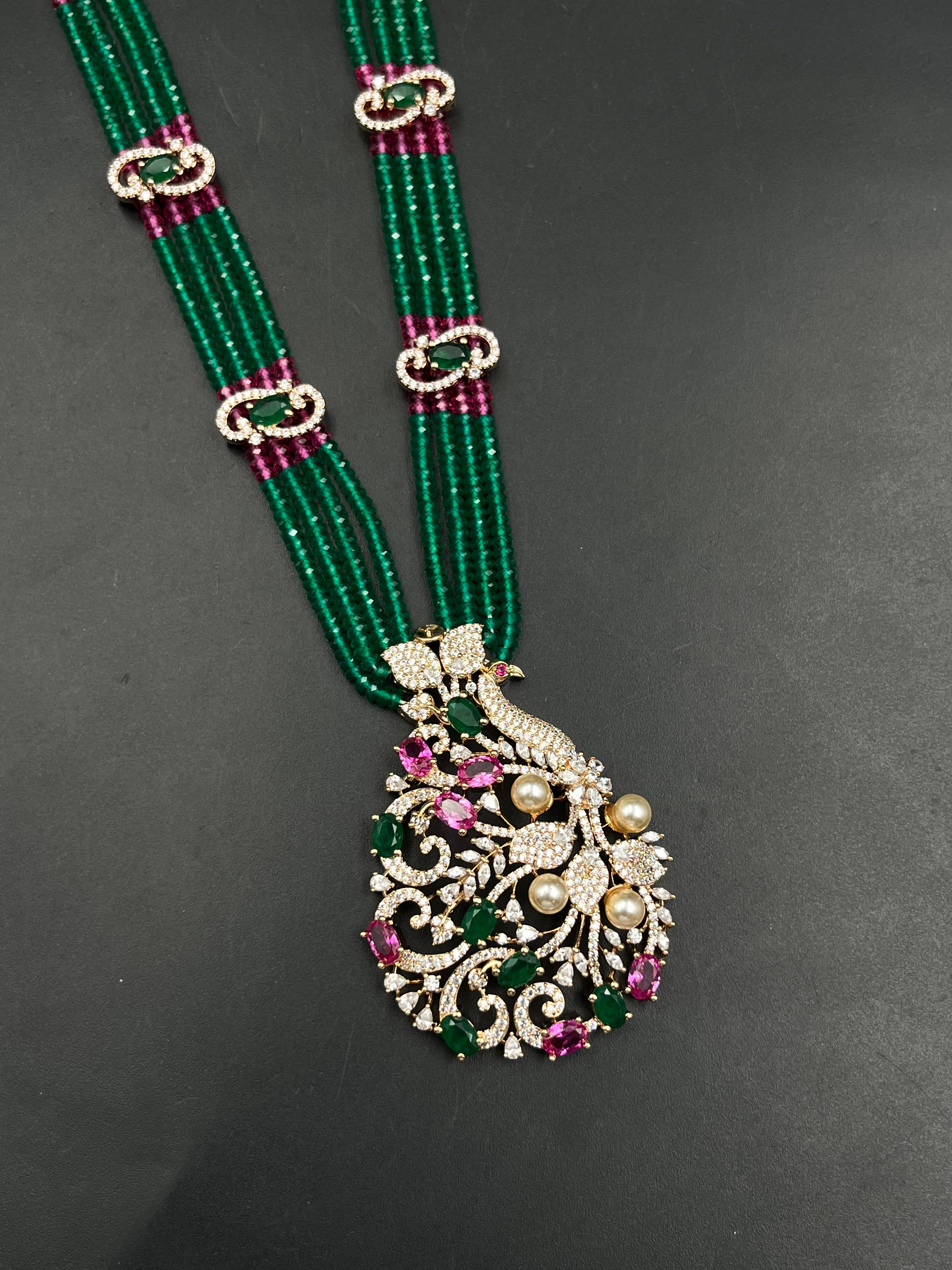 BAWNA NECKLACE