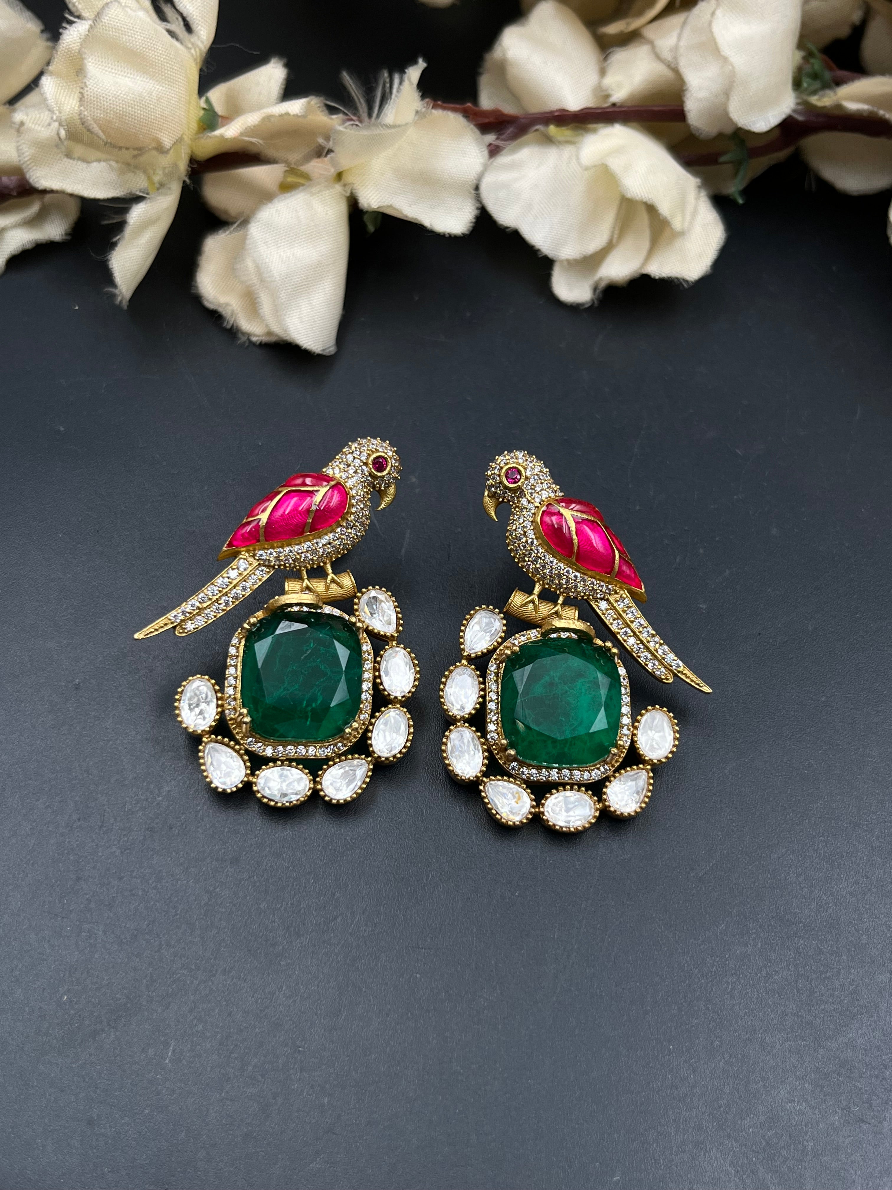 DIPIKA EARRING